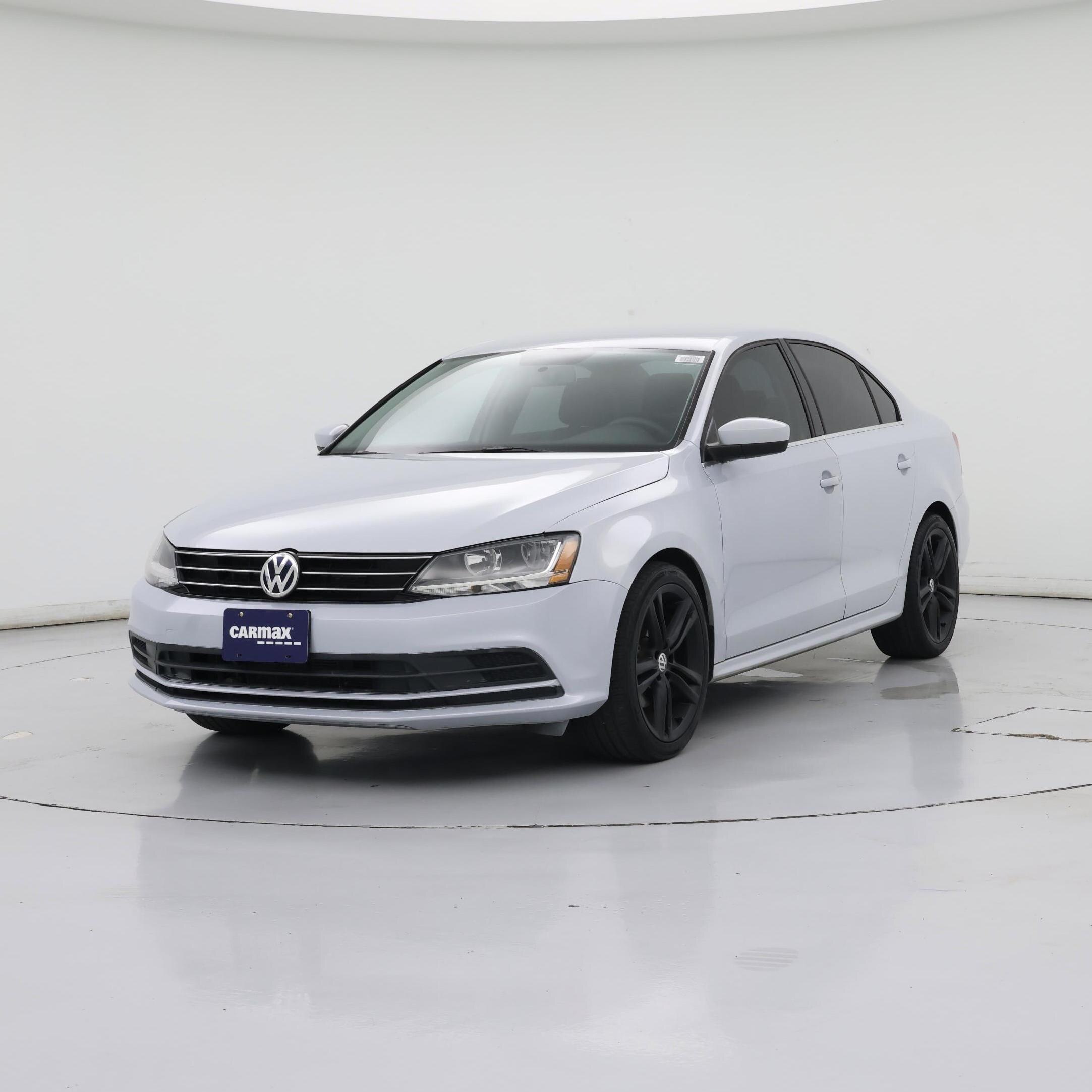 Thumbnail: 2017 Volkswagen Jetta - 4