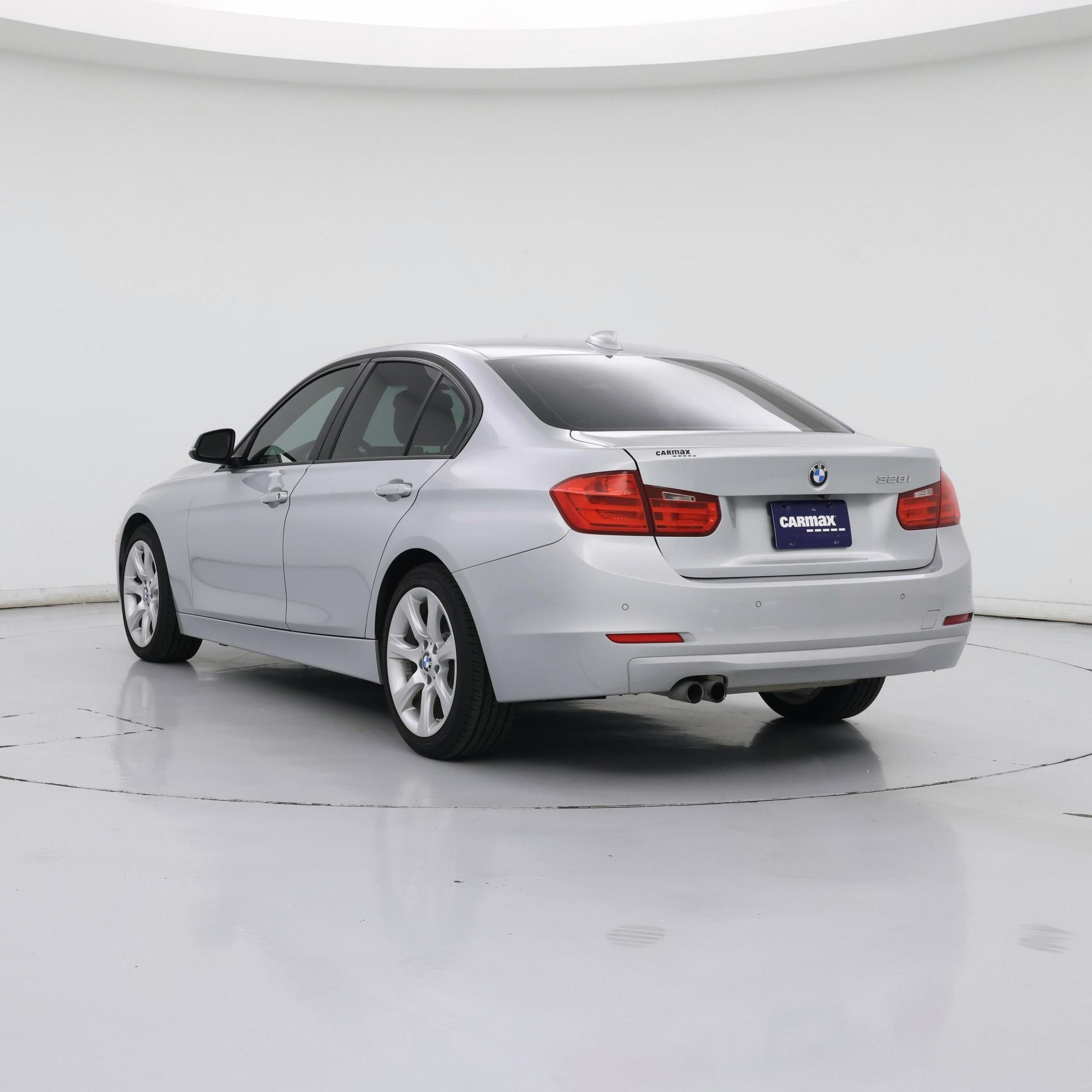 Thumbnail: 2015 BMW 3 Series - 2