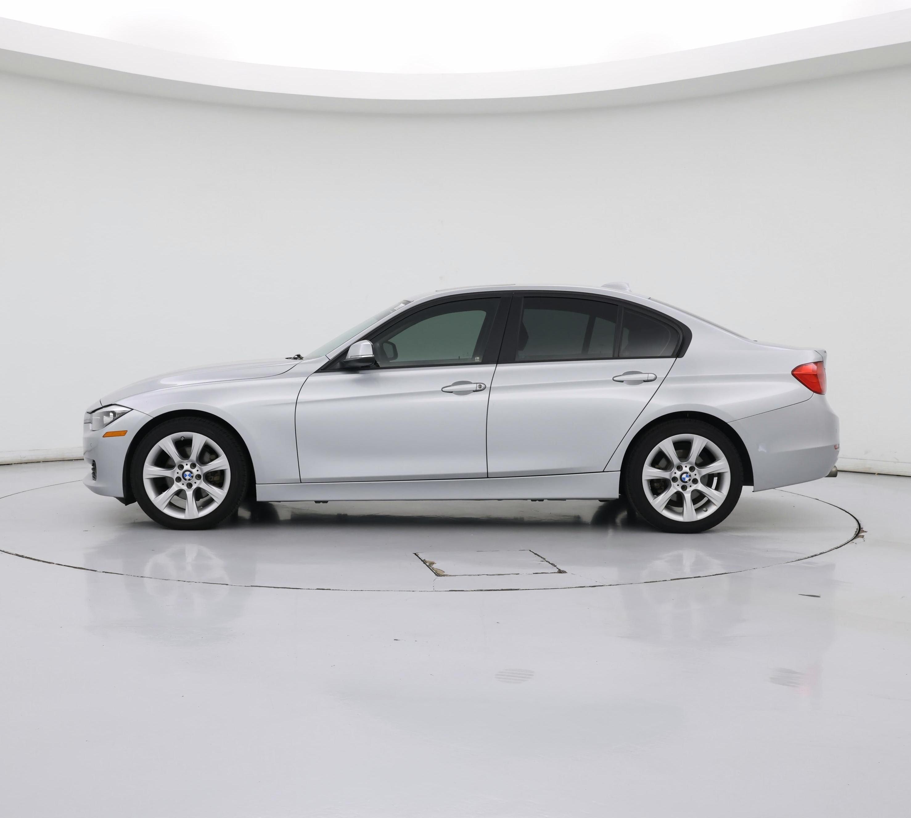 Thumbnail: 2015 BMW 3 Series - 3