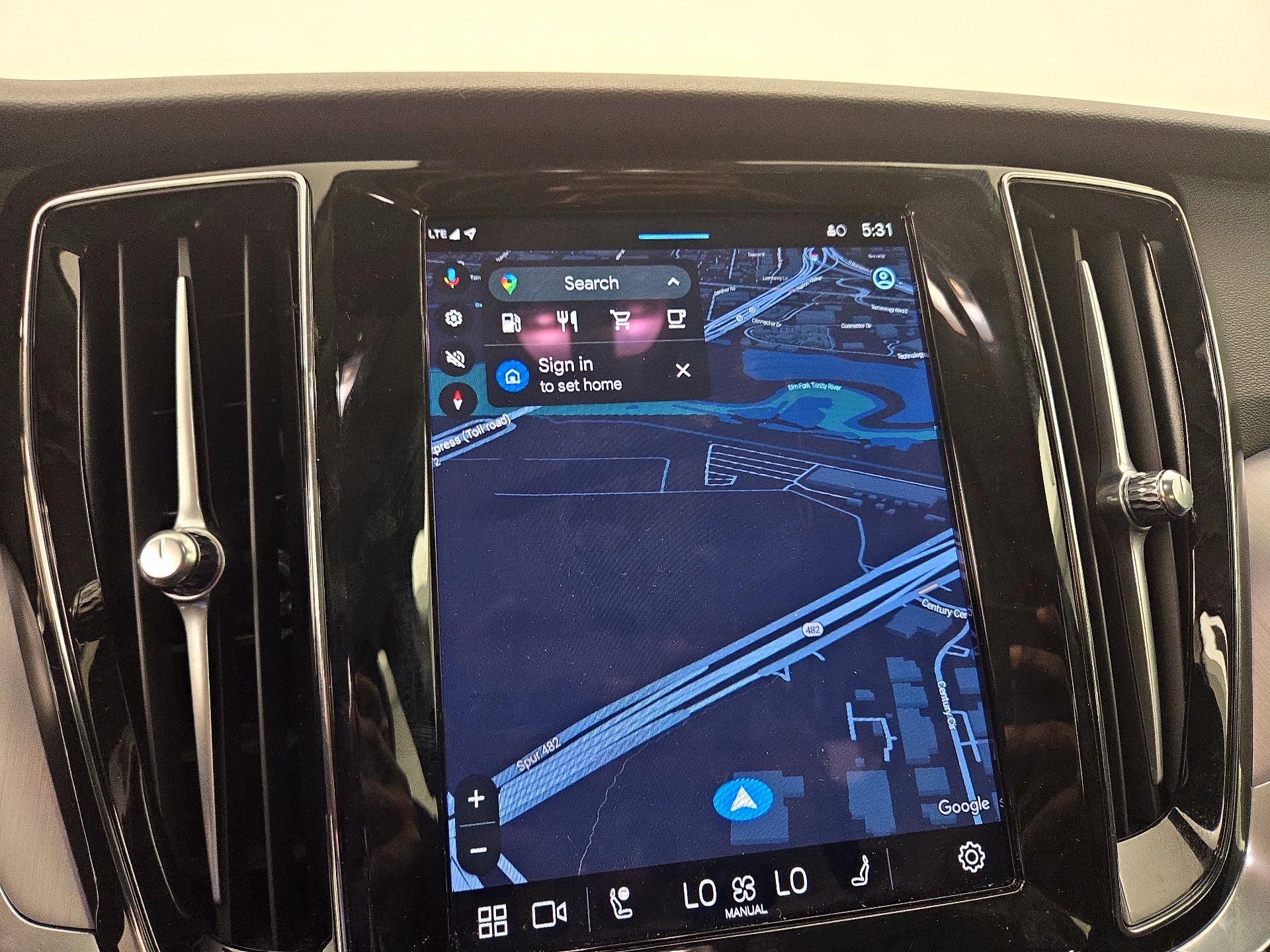 Thumbnail: 2025 Volvo S60 - 14