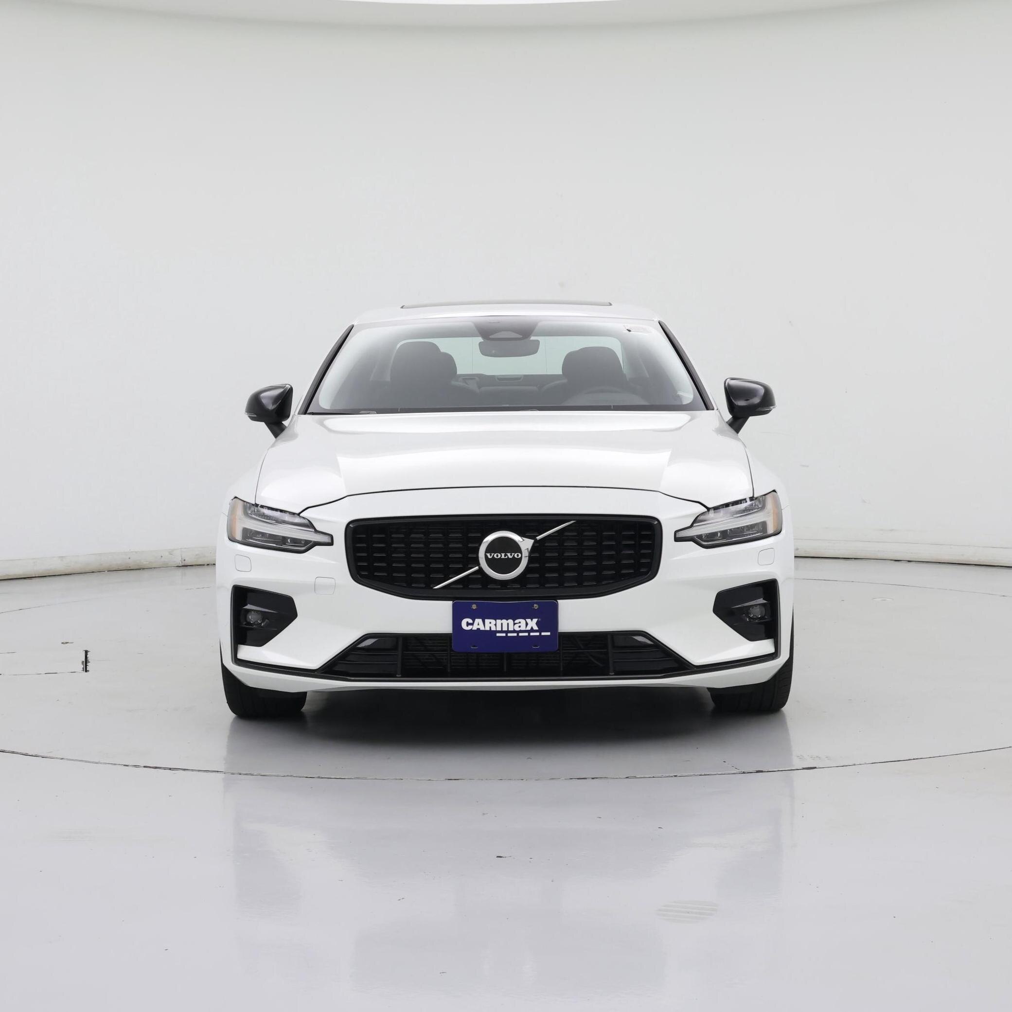 Thumbnail: 2025 Volvo S60 - 5