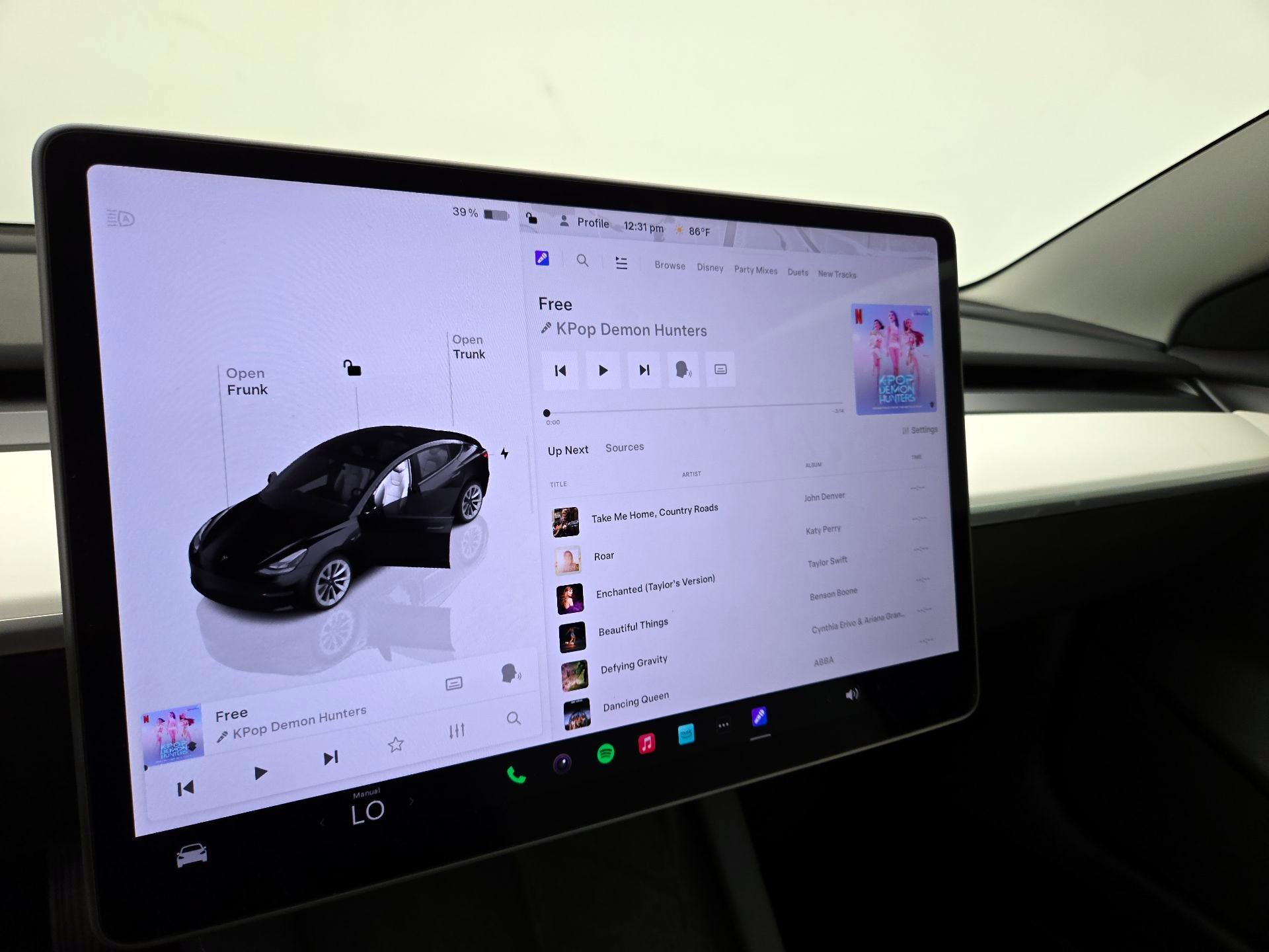 Thumbnail: 2023 Tesla Model 3 - 15