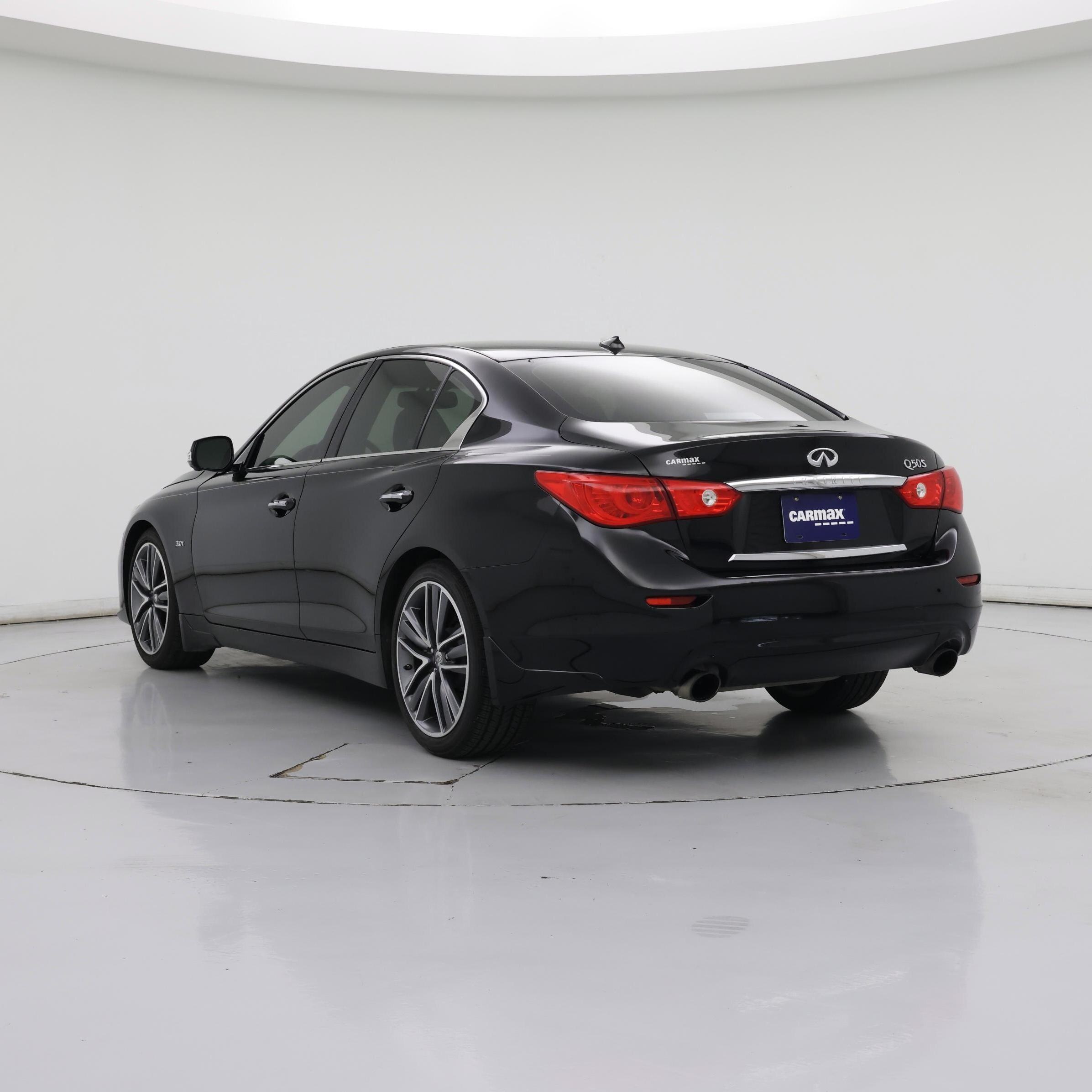 Thumbnail: 2017 INFINITI Q50 - 2
