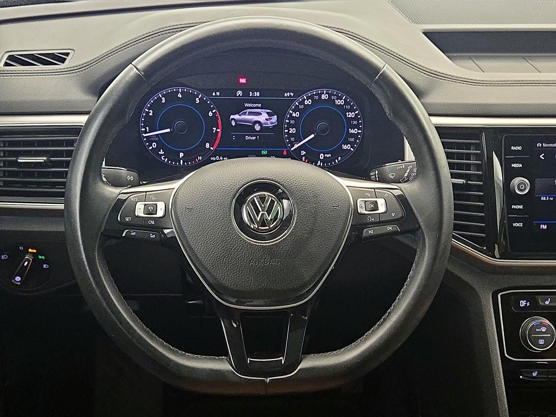 Thumbnail: 2018 Volkswagen Atlas - 10