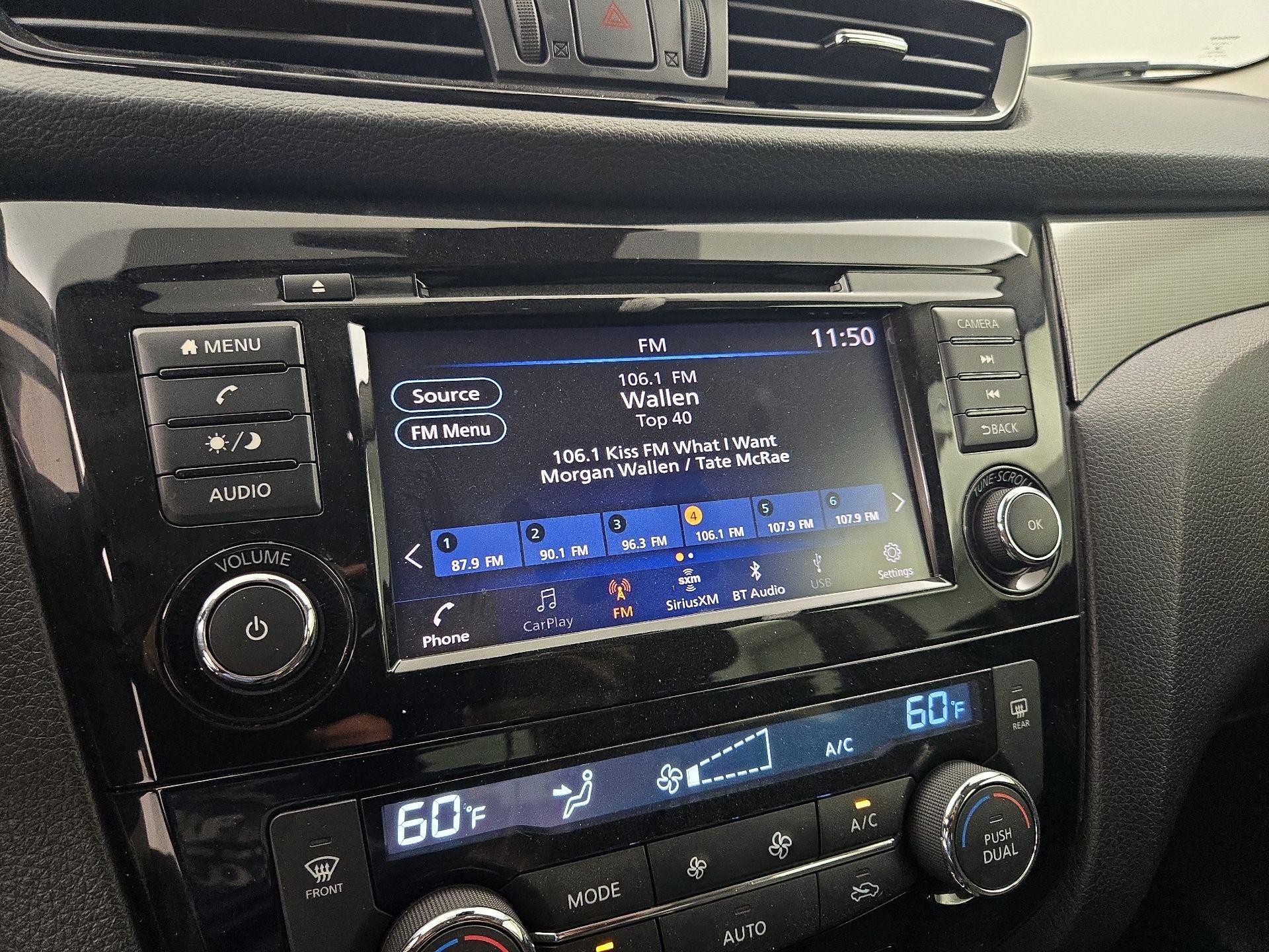 Thumbnail: 2020 Nissan Rogue Sport - 15