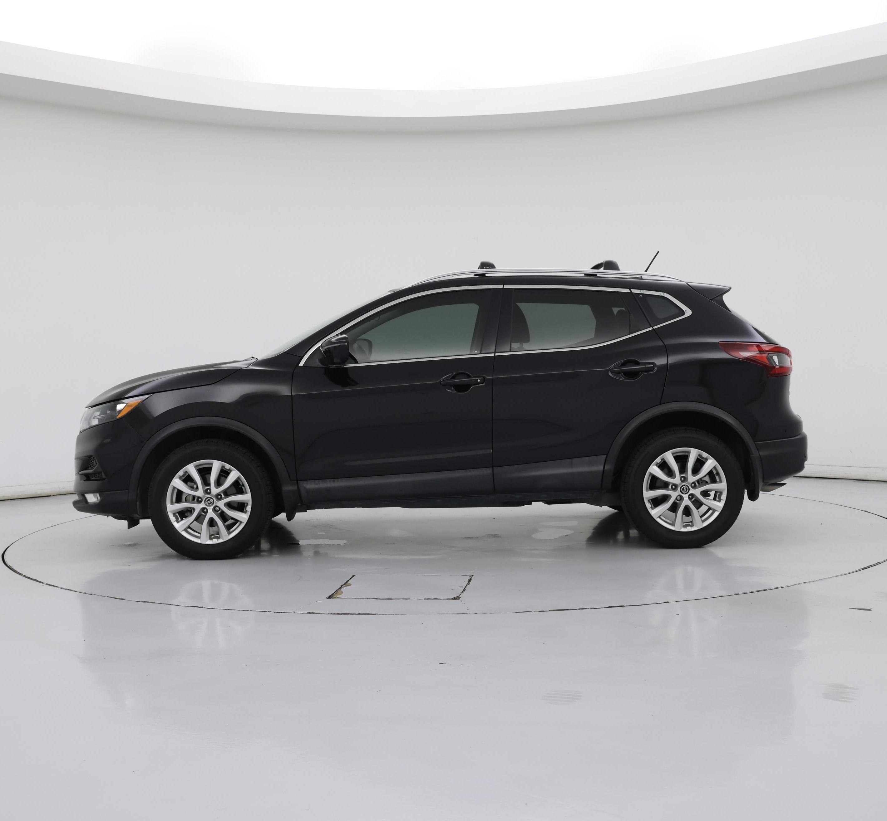 Thumbnail: 2020 Nissan Rogue Sport - 3