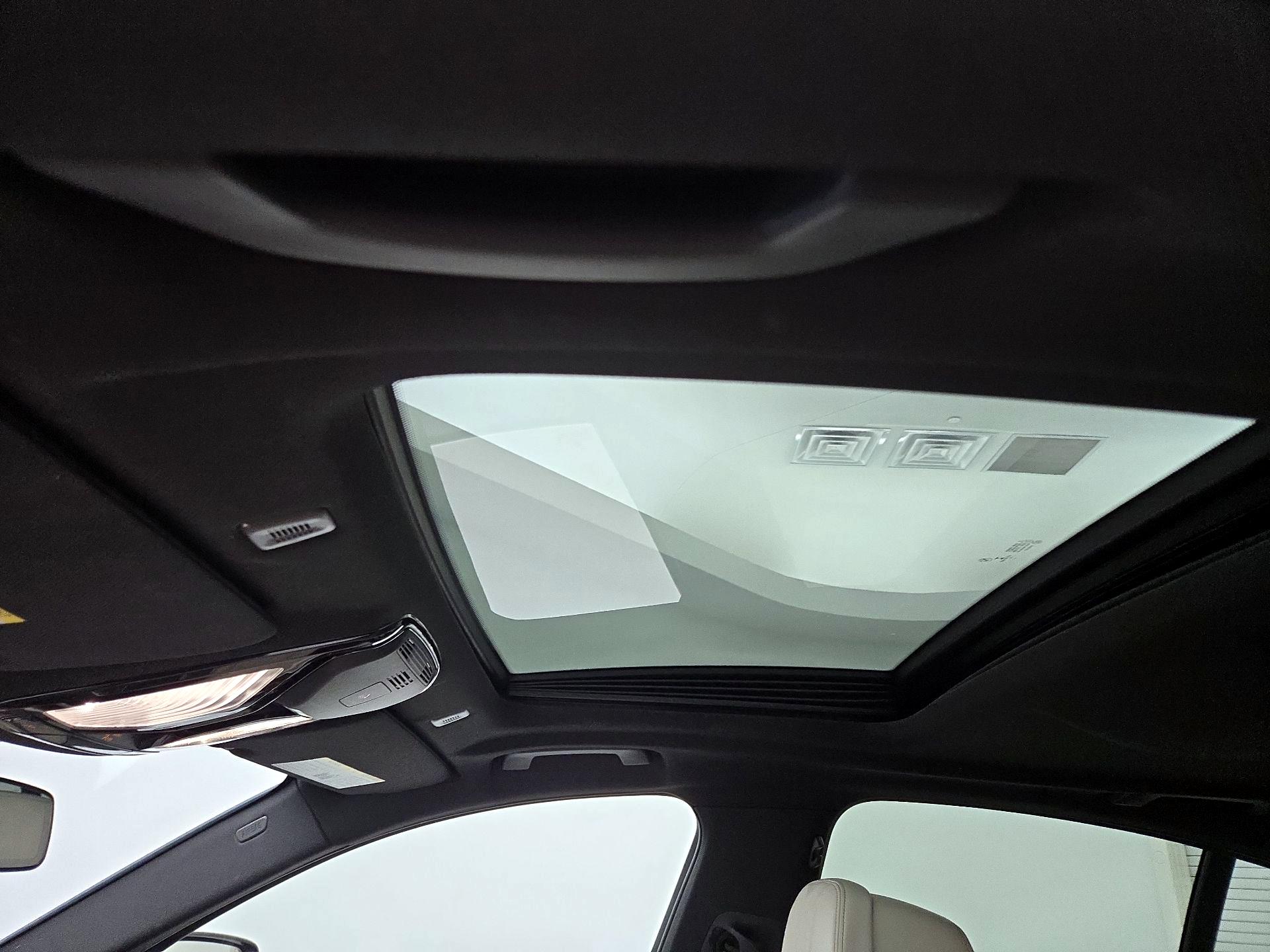 Thumbnail: 2017 BMW 5 Series - 20