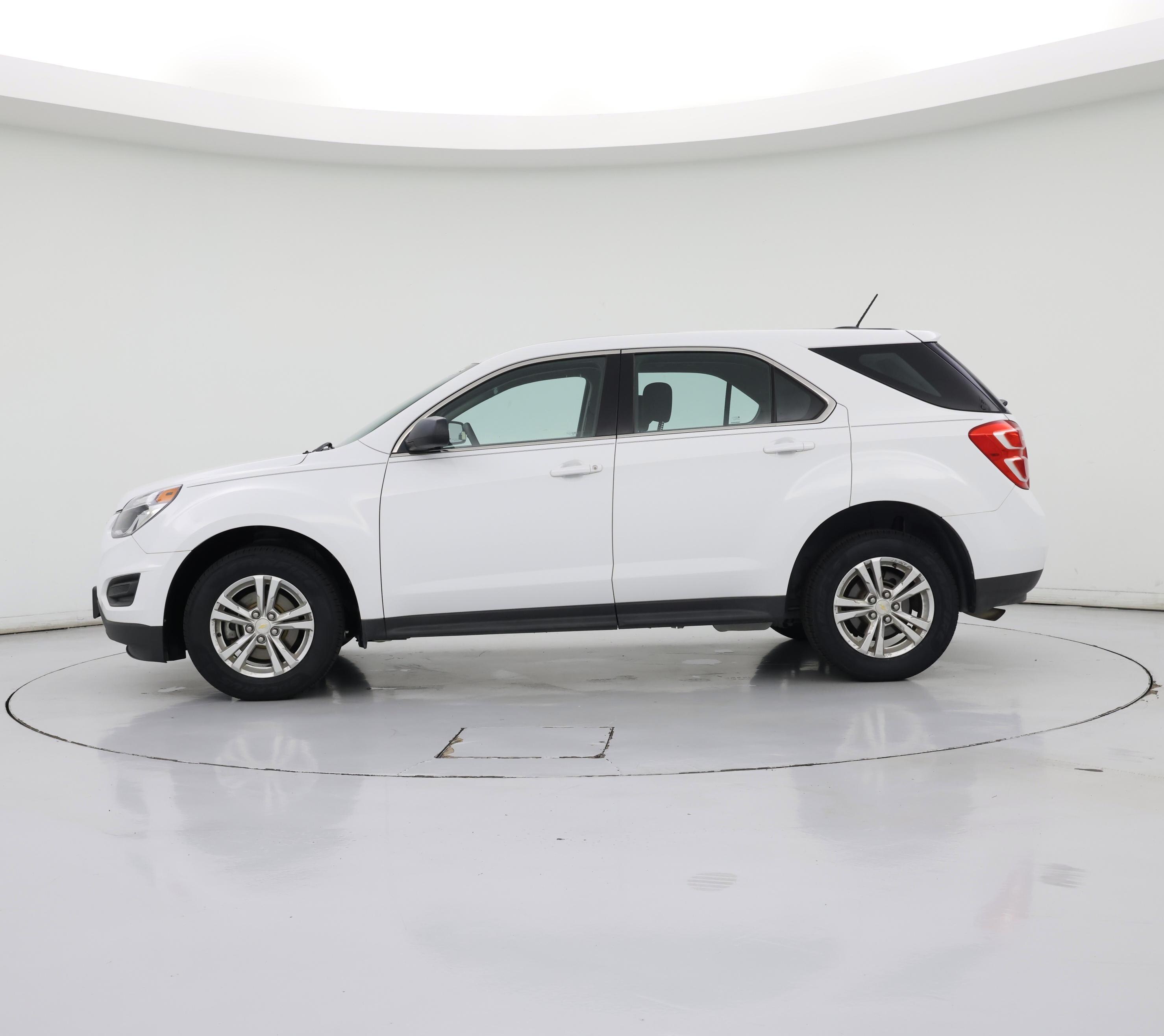 Thumbnail: 2016 Chevrolet Equinox - 3