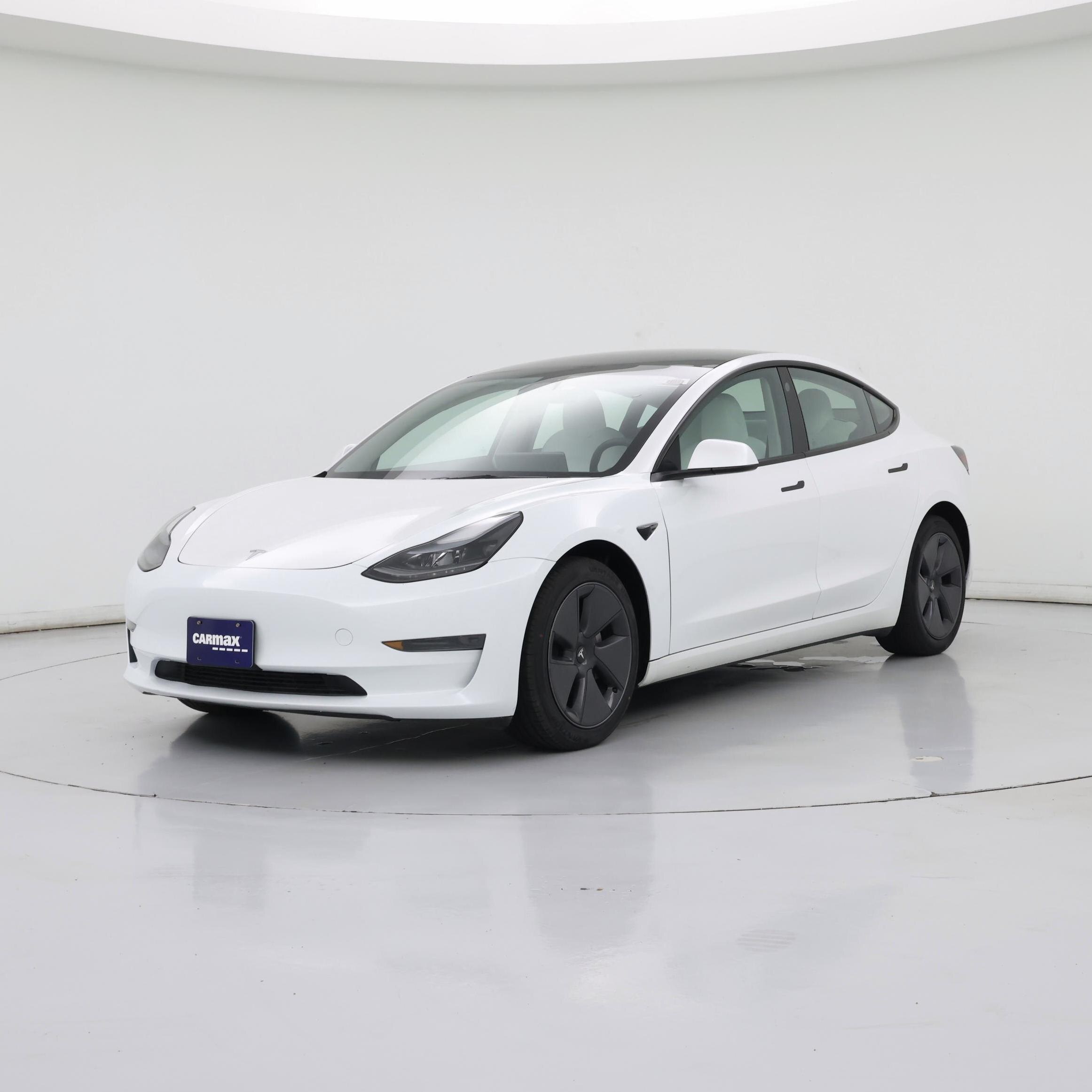 Thumbnail: 2023 Tesla Model 3 - 4
