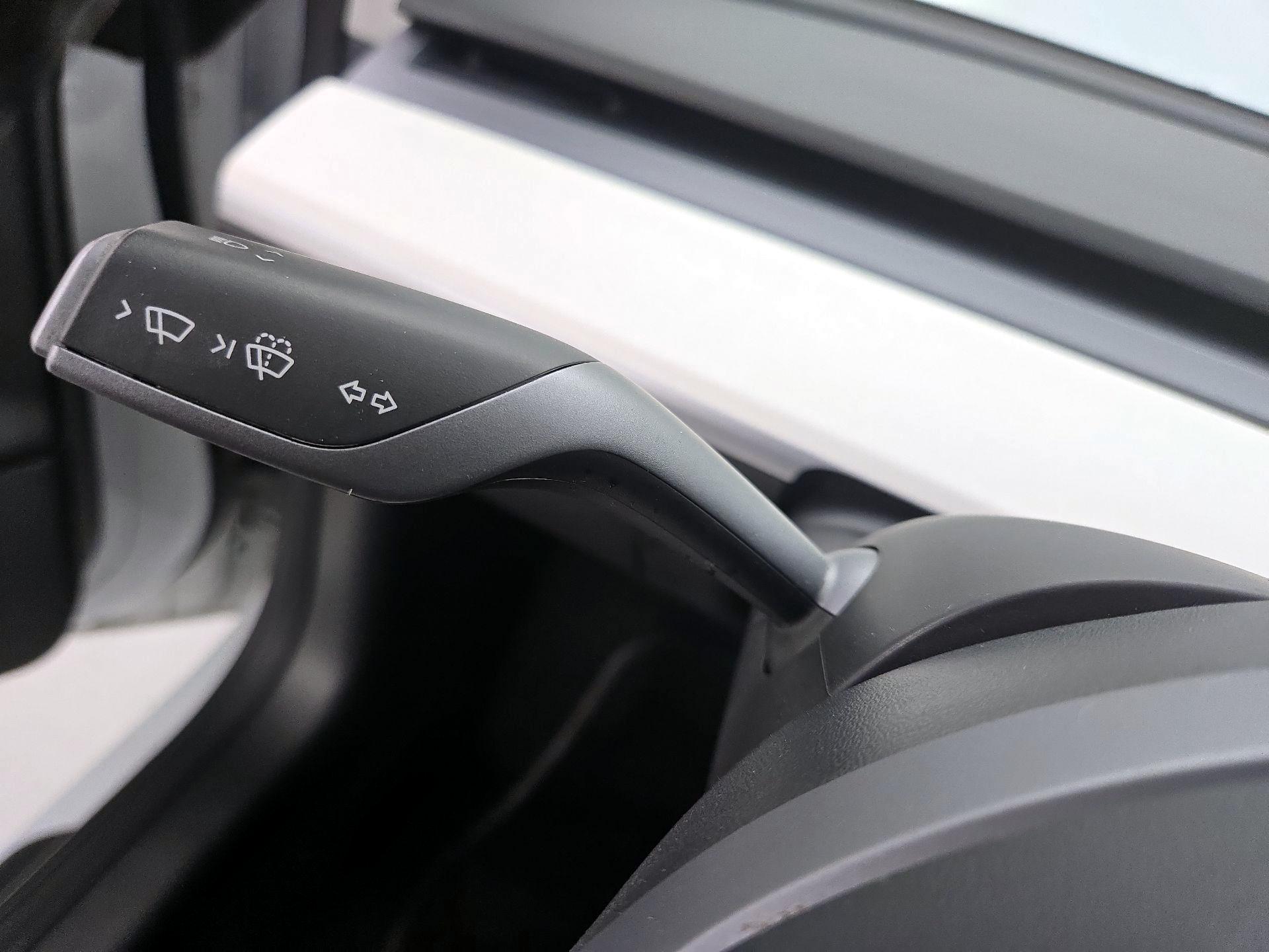 Thumbnail: 2022 Tesla Model 3 - 13