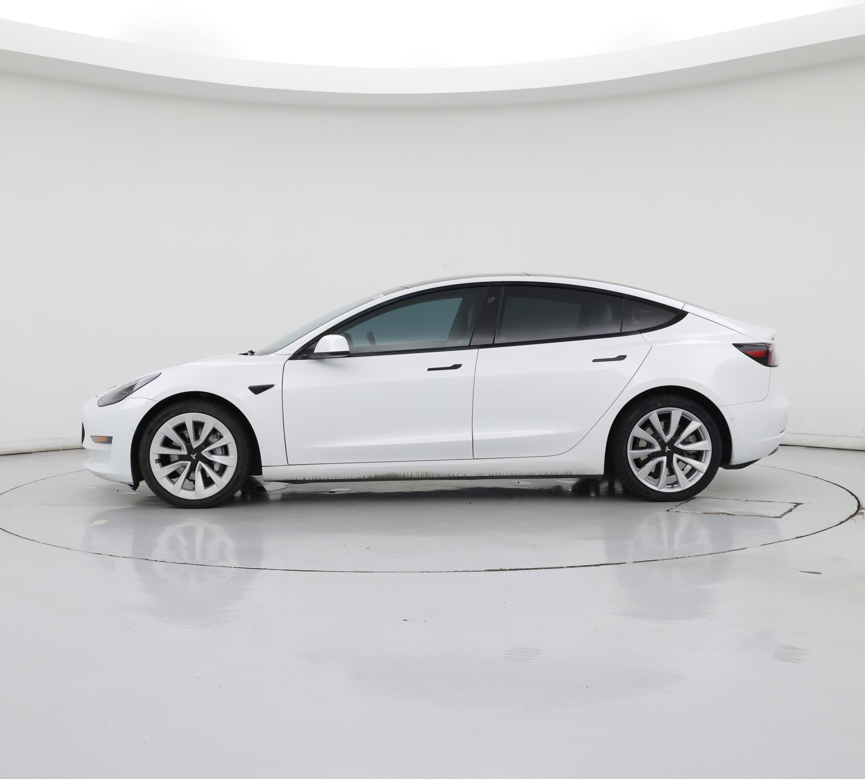 Thumbnail: 2022 Tesla Model 3 - 3