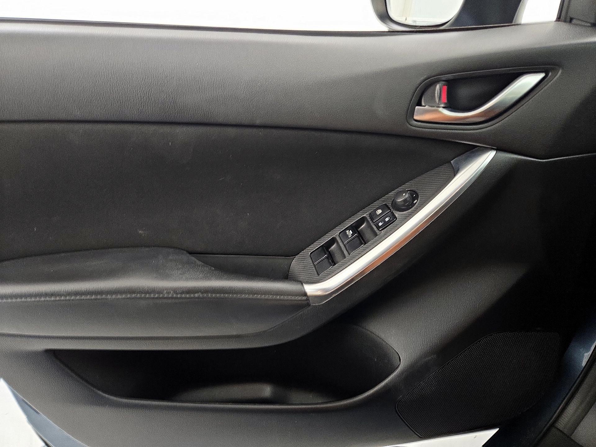 Thumbnail: 2016 Mazda CX-5 - 12