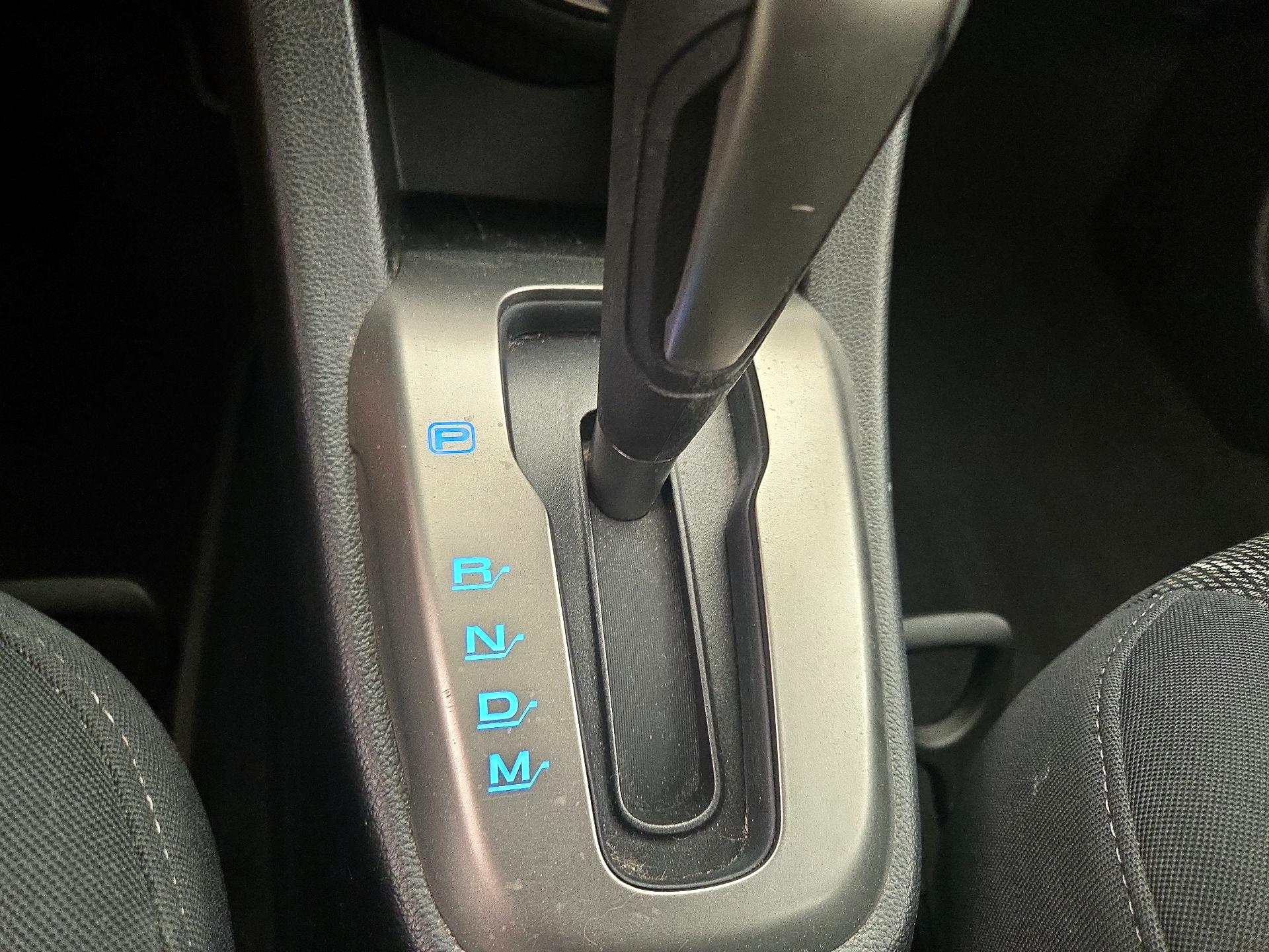 Thumbnail: 2015 Chevrolet Sonic - 16
