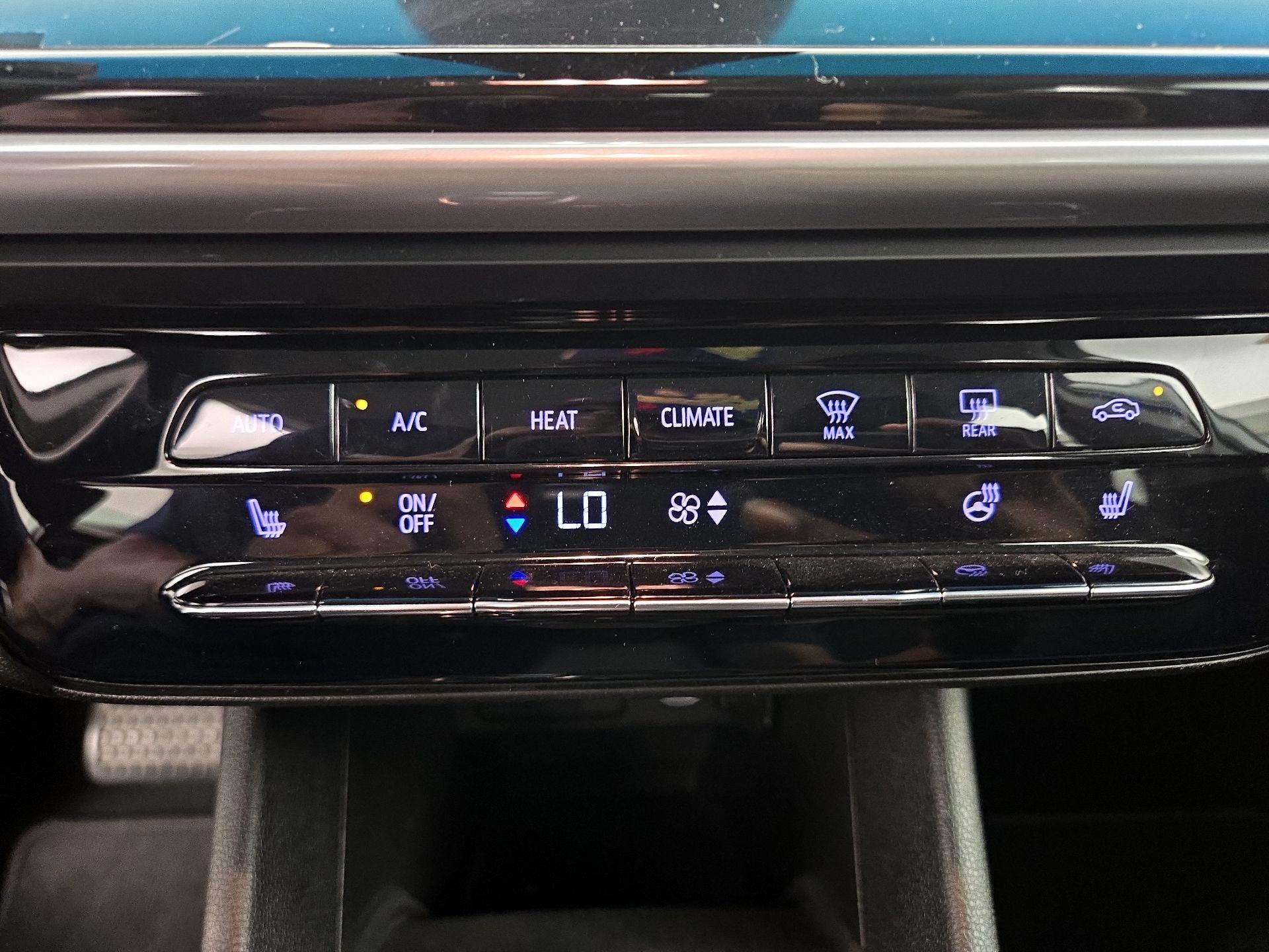 Thumbnail: 2023 Chevrolet Bolt EV - 16