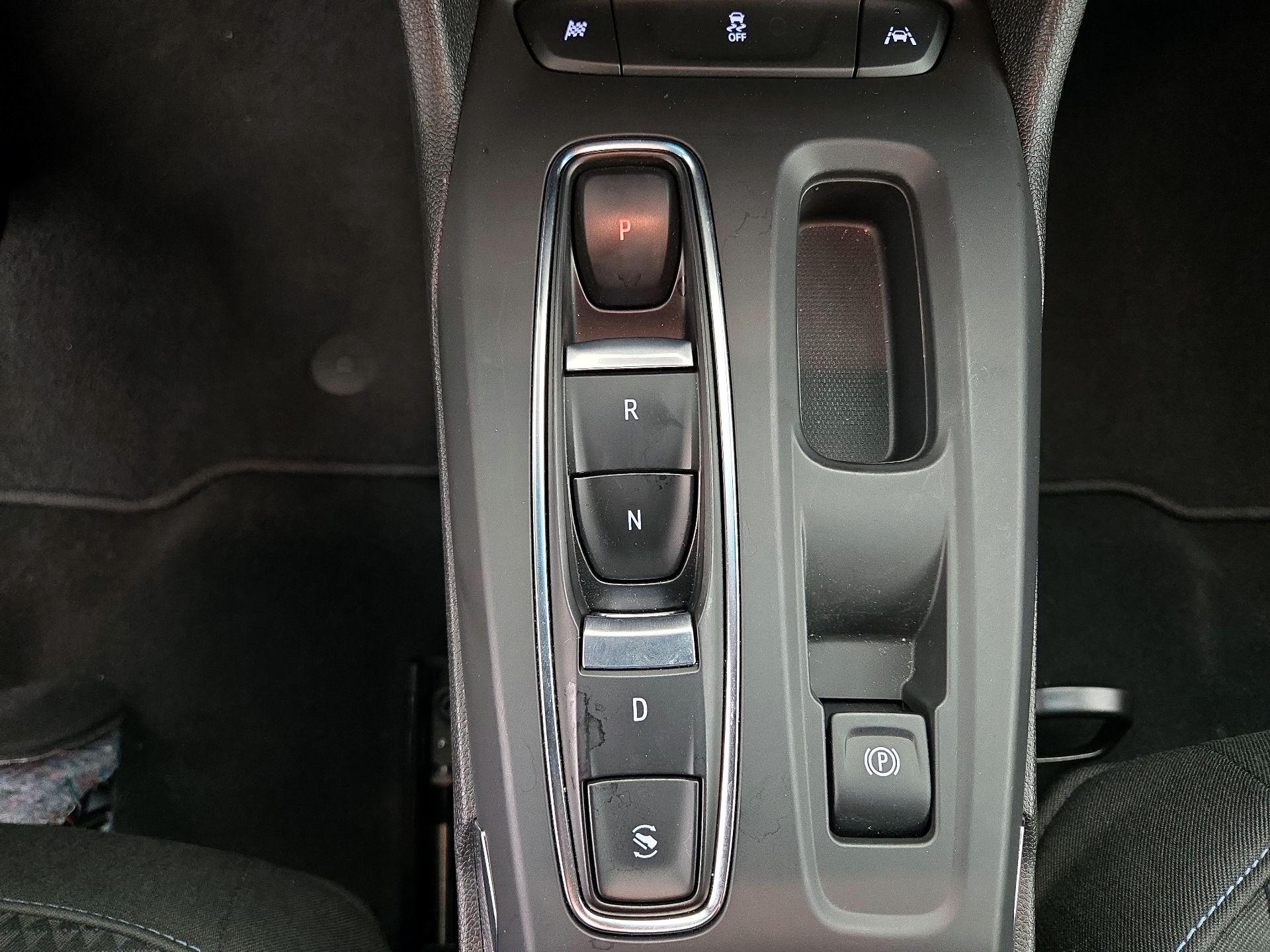 Thumbnail: 2023 Chevrolet Bolt EV - 17