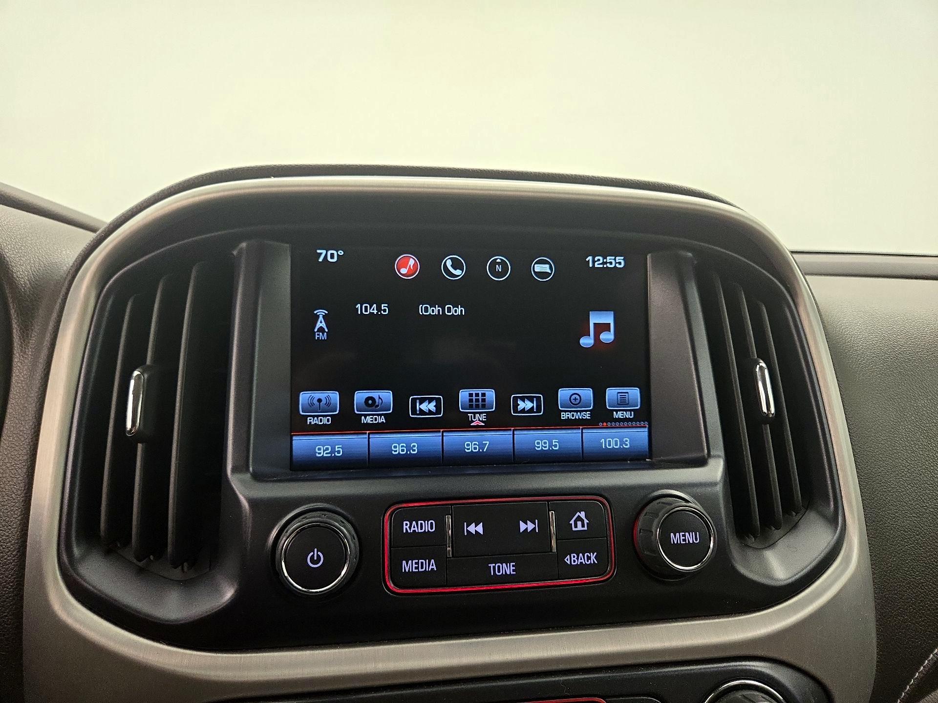 Thumbnail: 2016 GMC Canyon - 16