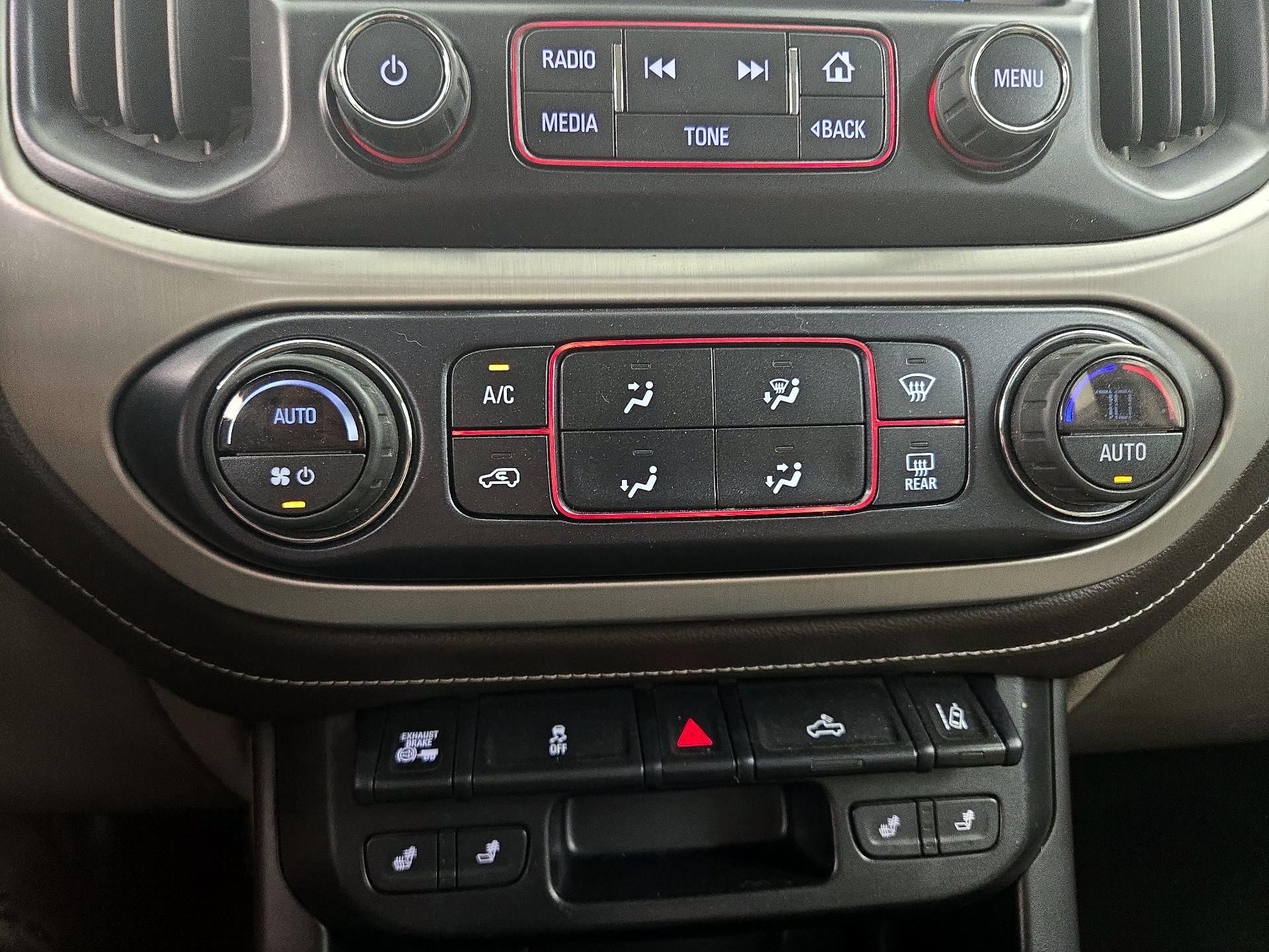 Thumbnail: 2016 GMC Canyon - 17