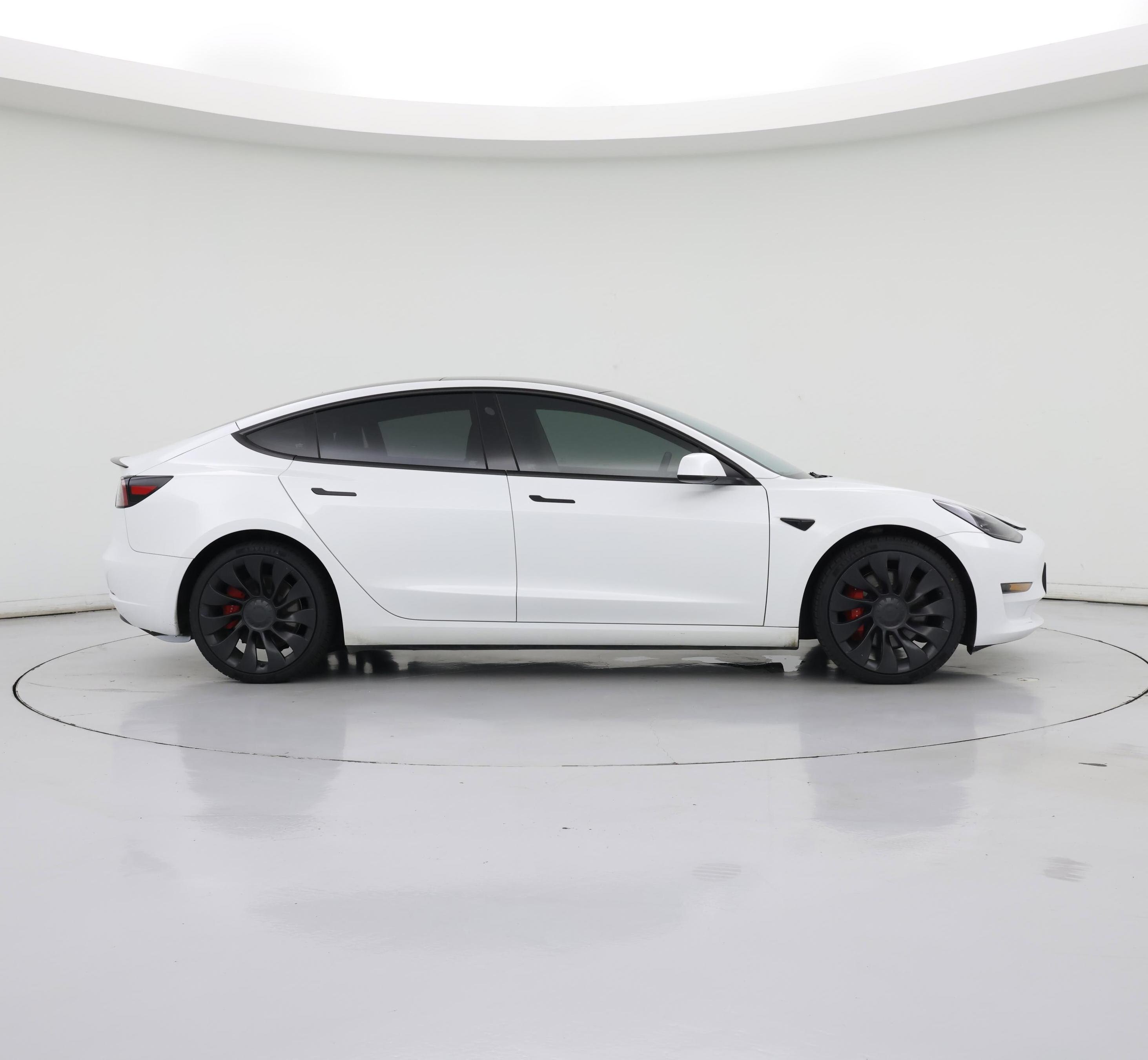Thumbnail: 2023 Tesla Model 3 - 7