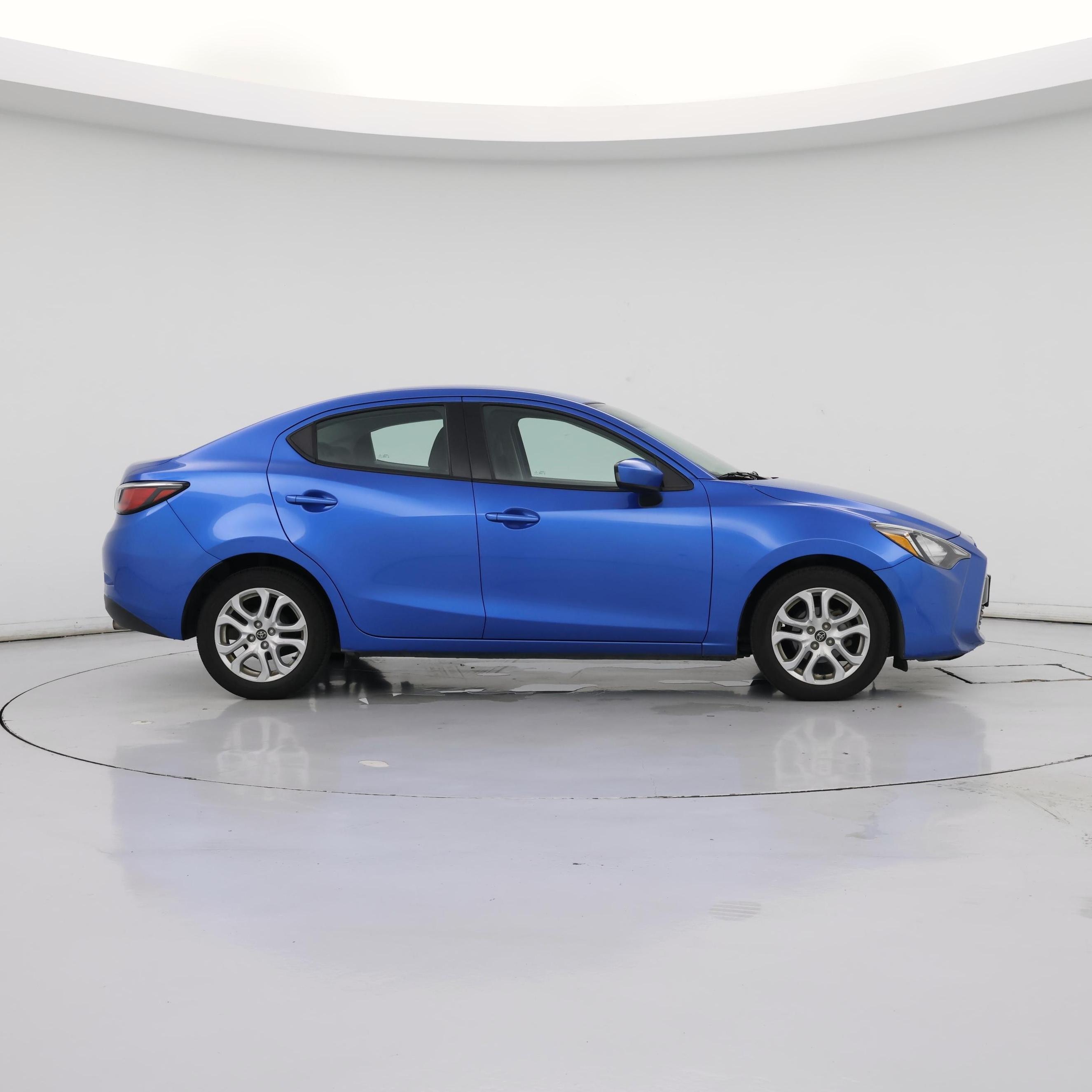 Thumbnail: 2017 Toyota Yaris iA - 7