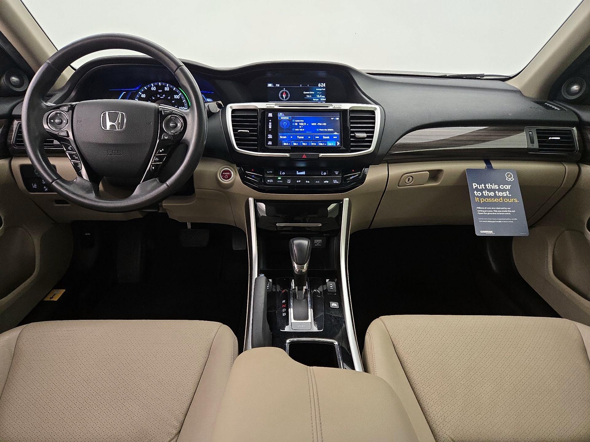 Thumbnail: 2017 Honda Accord - 9
