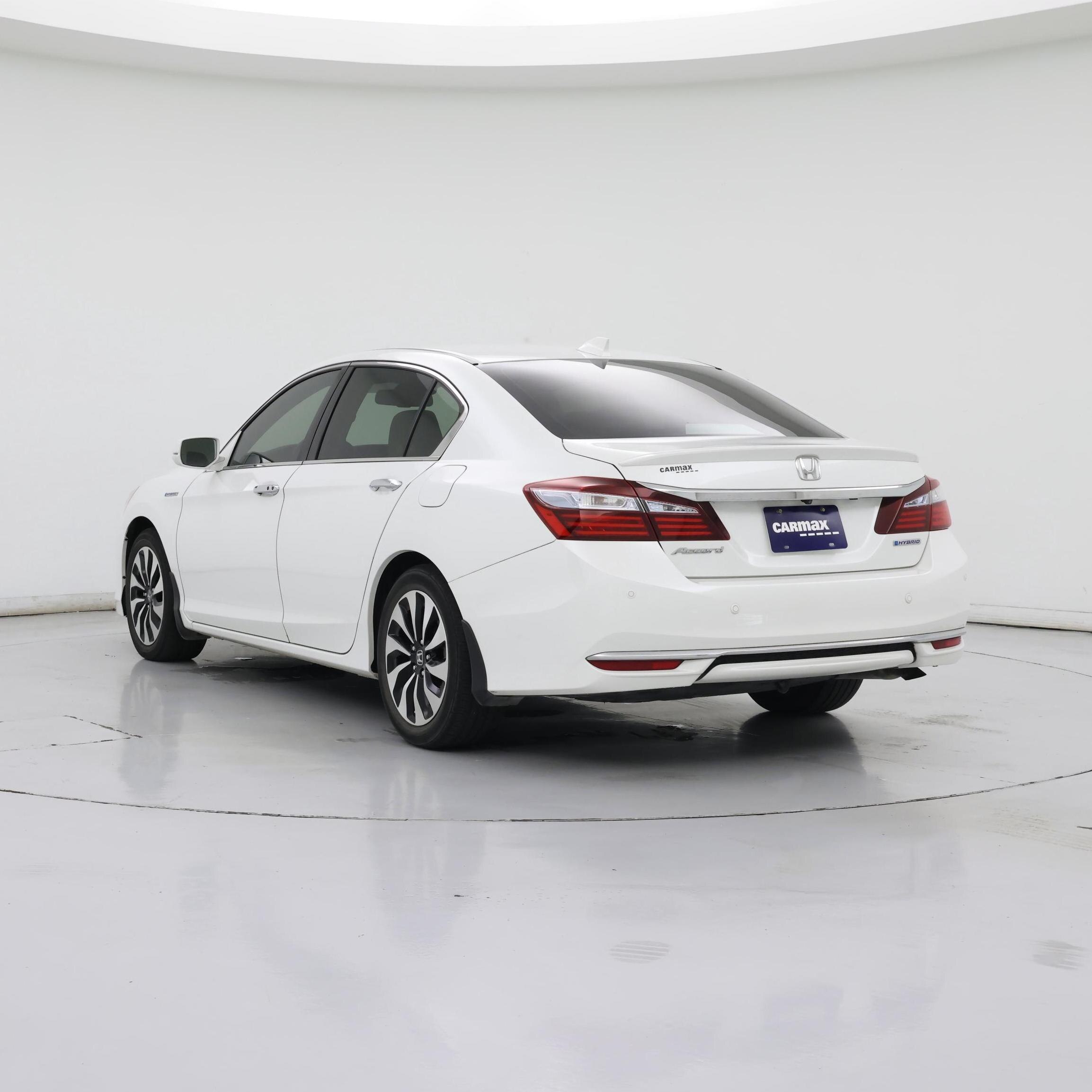 Thumbnail: 2017 Honda Accord - 2