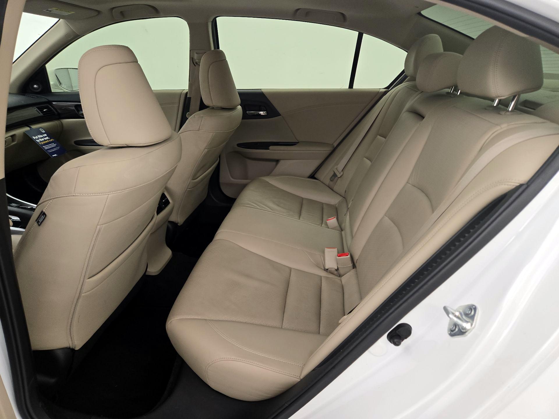 Thumbnail: 2017 Honda Accord - 20