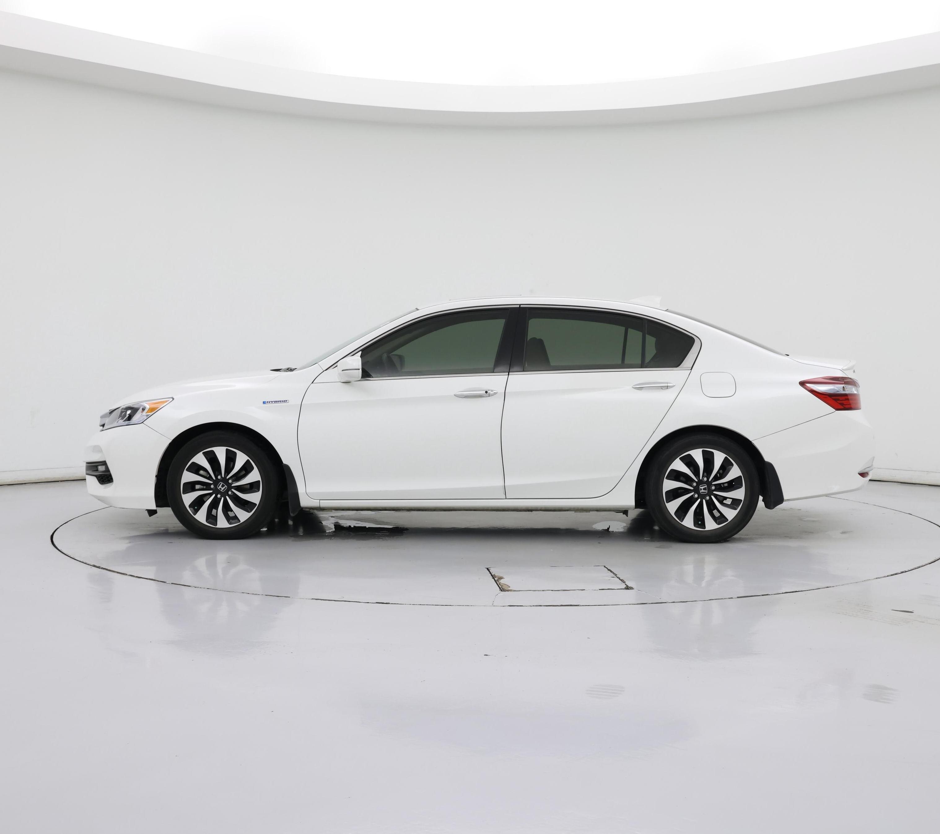 Thumbnail: 2017 Honda Accord - 3