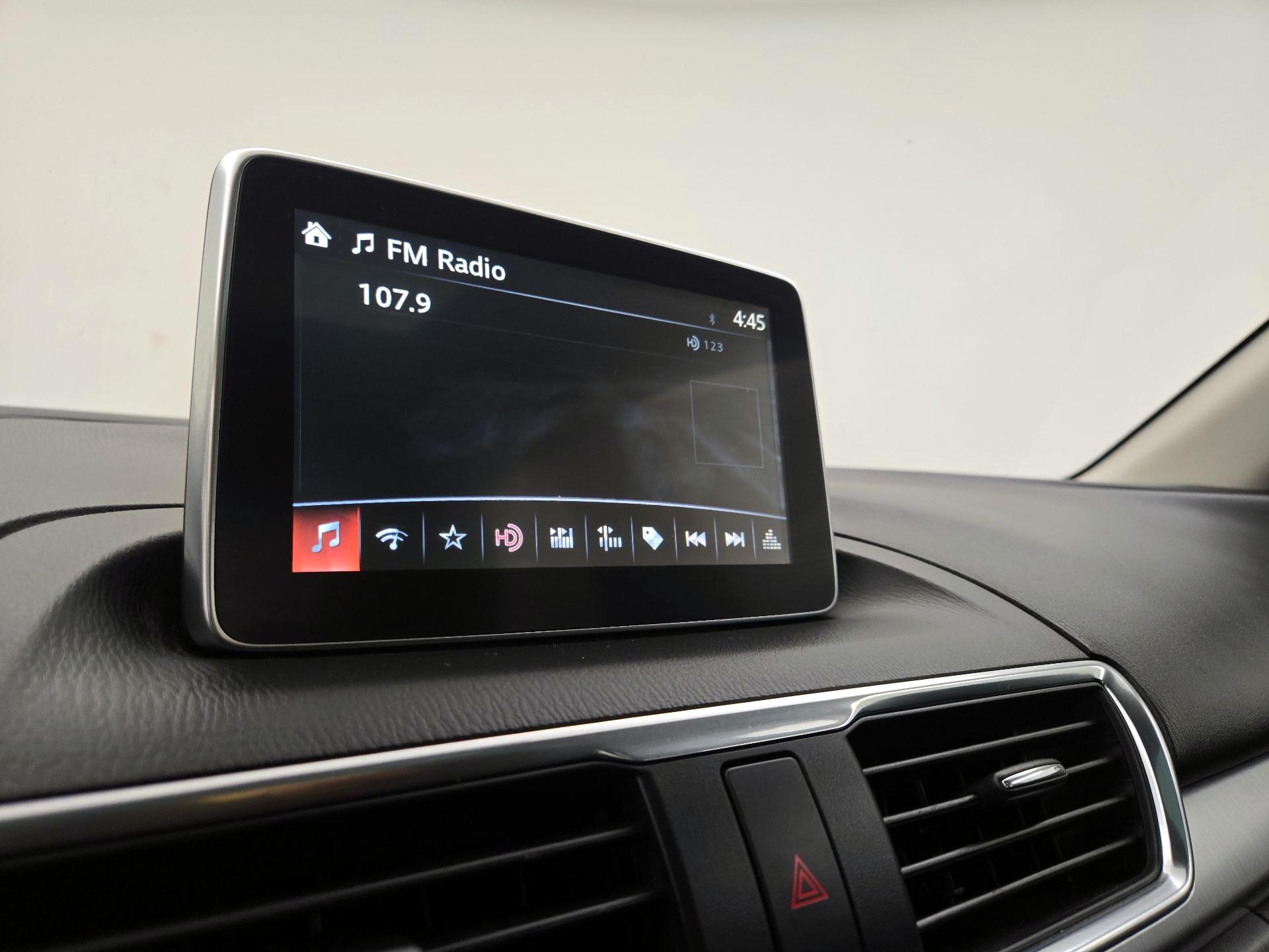 Thumbnail: 2015 Mazda Mazda3 - 16