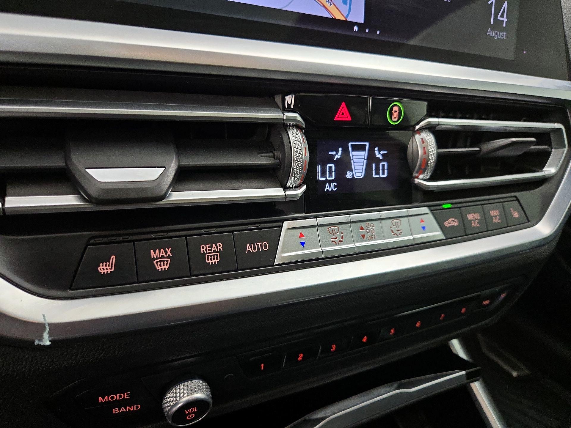 Thumbnail: 2019 BMW 3 Series - 17