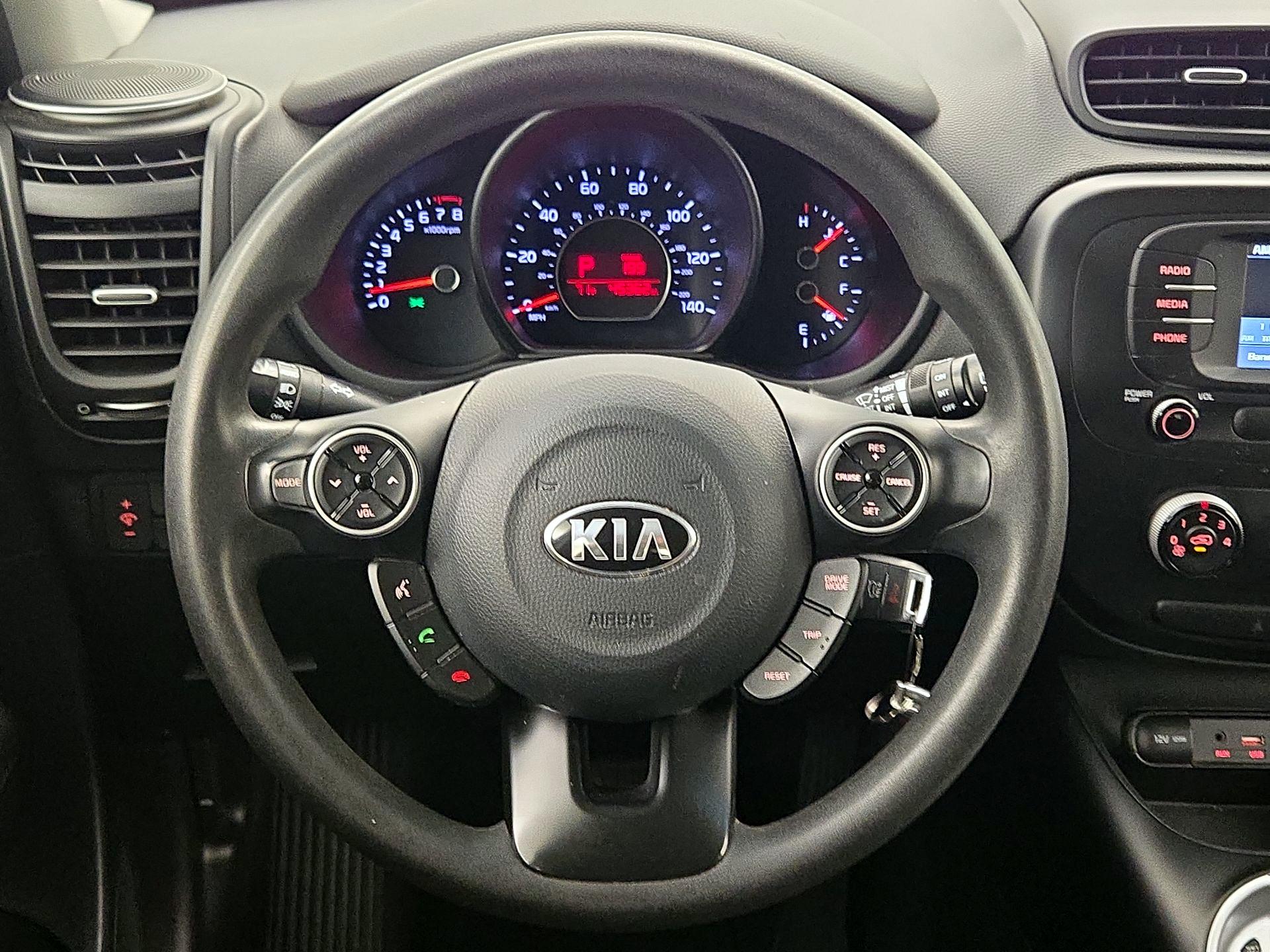 Thumbnail: 2019 Kia Soul - 10