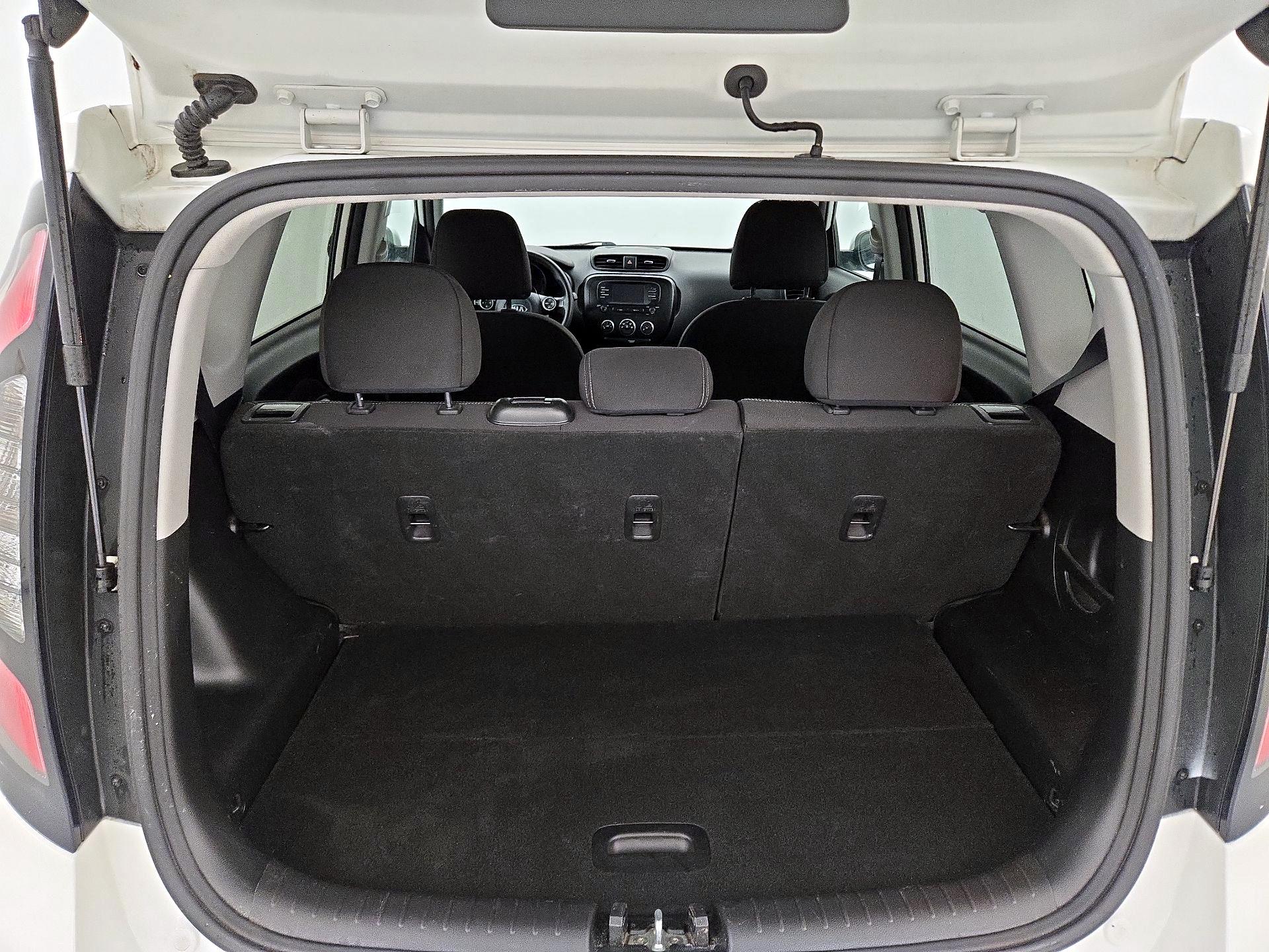 Thumbnail: 2019 Kia Soul - 20