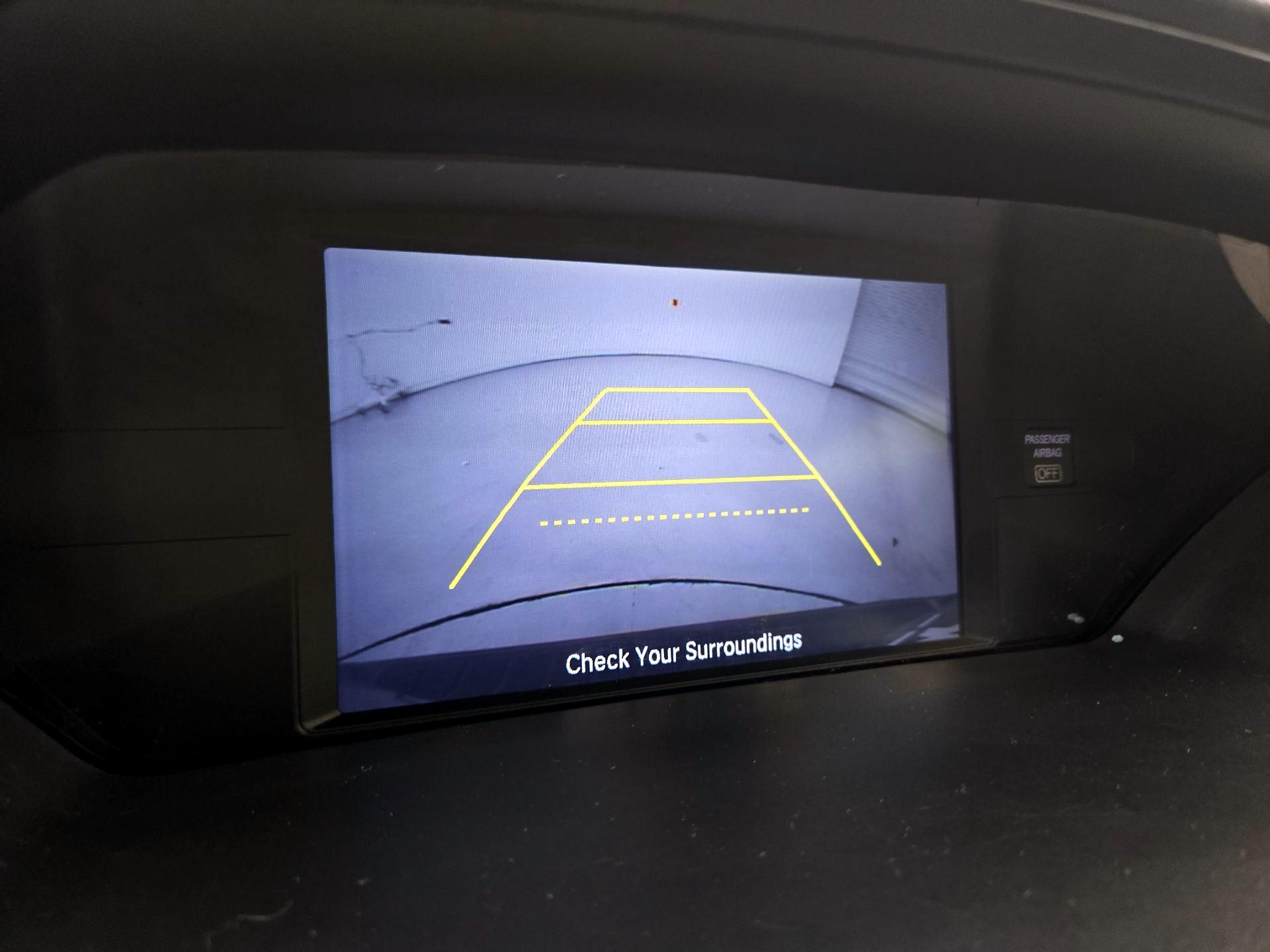 Thumbnail: 2016 Honda Odyssey - 14