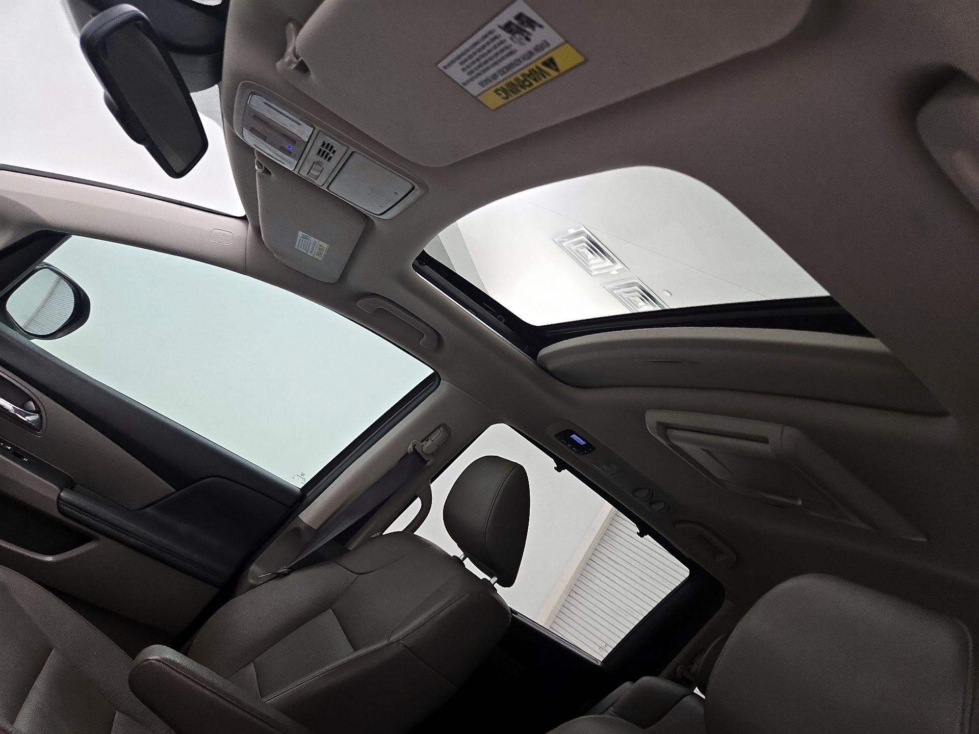 Thumbnail: 2016 Honda Odyssey - 19