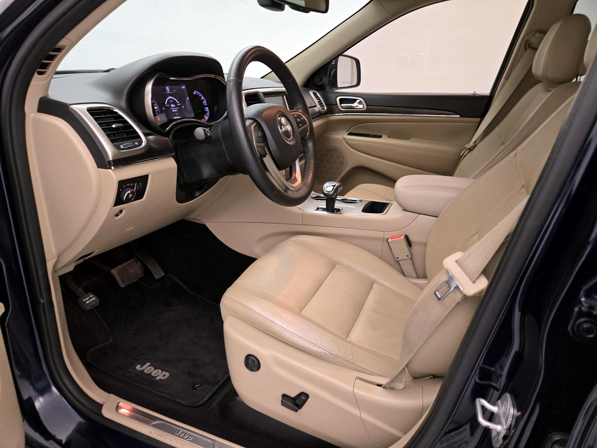 Thumbnail: 2014 Jeep Grand Cherokee - 11