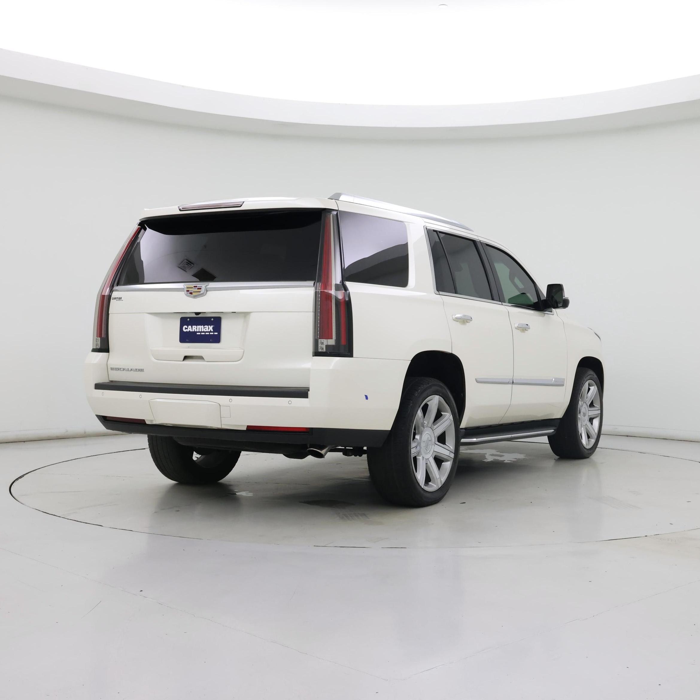 Thumbnail: 2015 Cadillac Escalade - 8