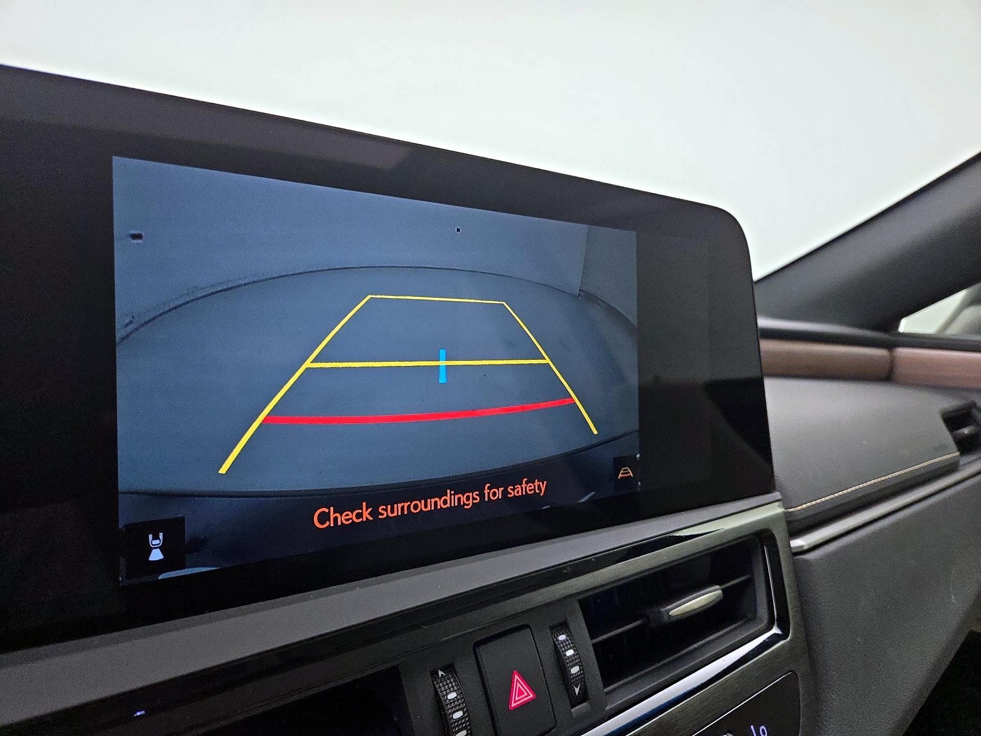Thumbnail: 2024 Lexus ES - 13
