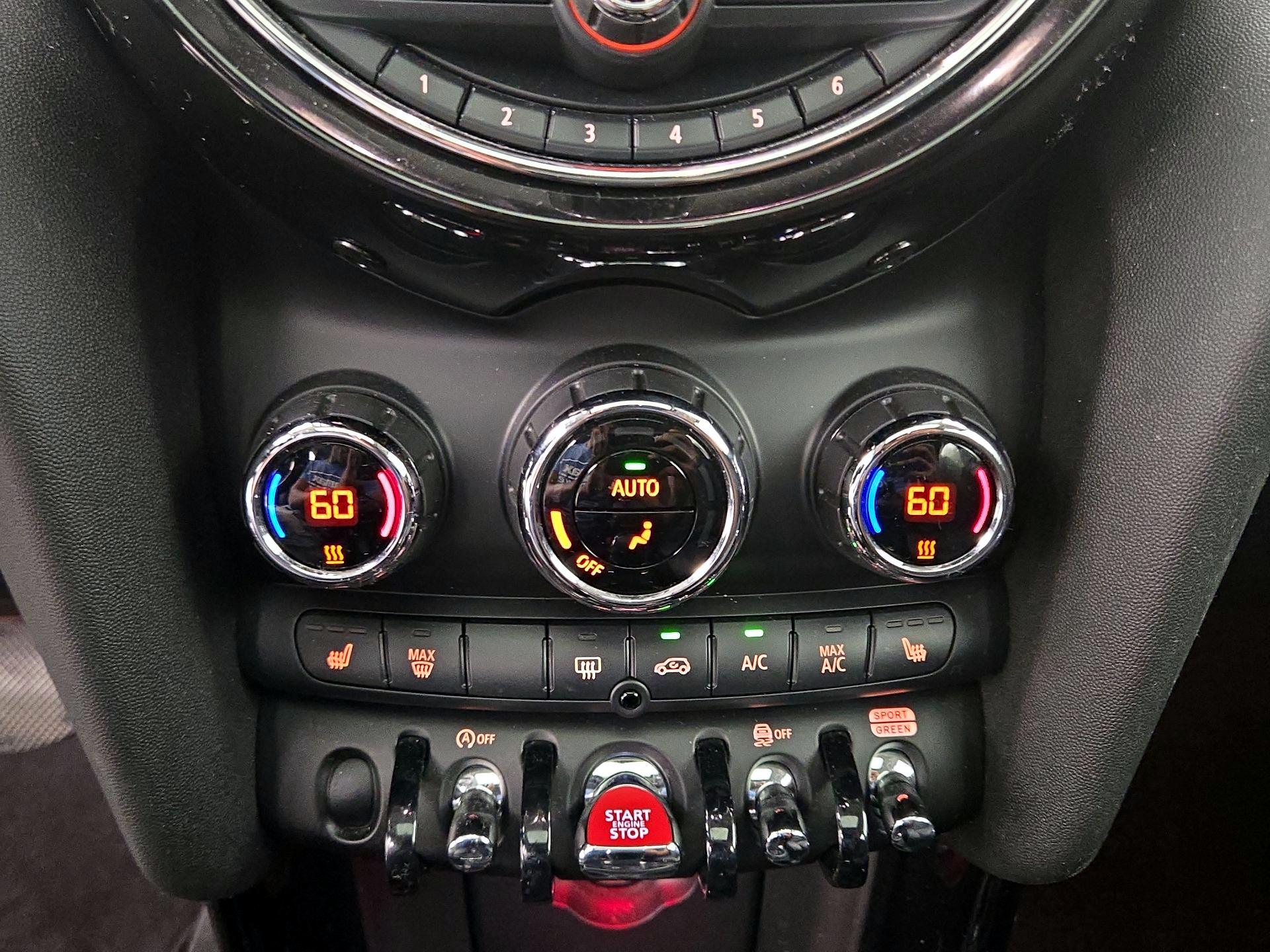 Thumbnail: 2021 MINI Cooper Hardtop - 16