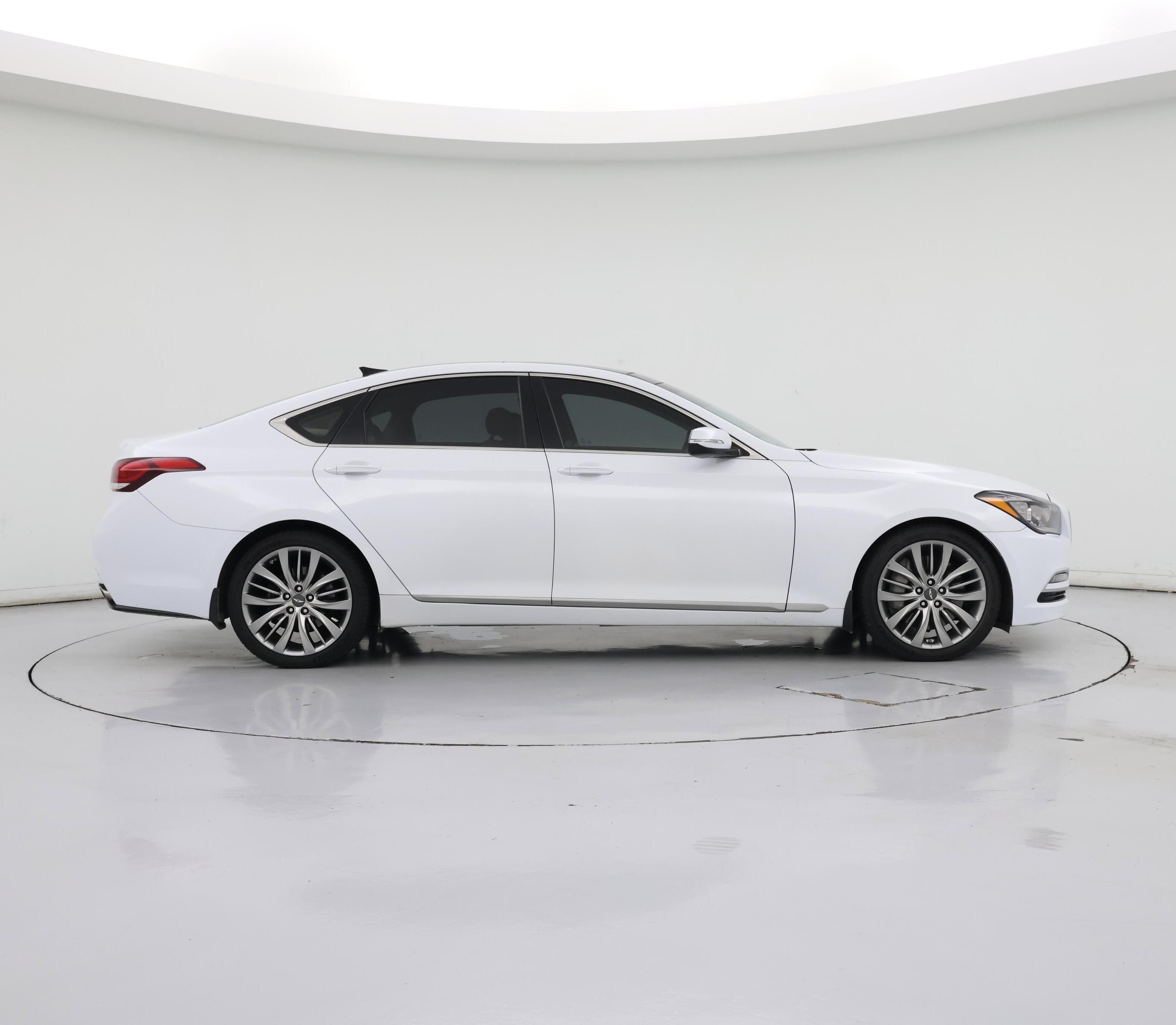 Thumbnail: 2015 Hyundai Genesis - 7