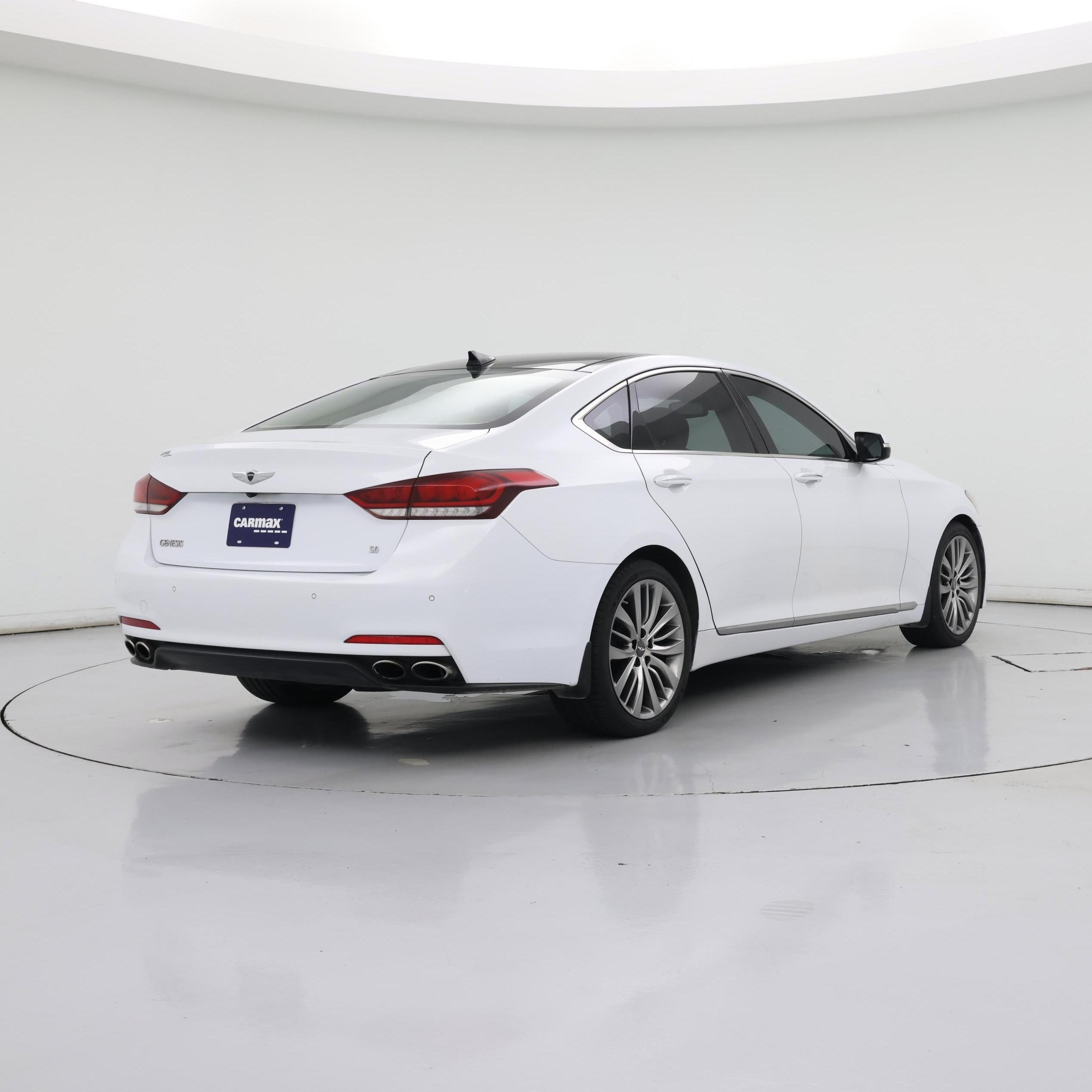 Thumbnail: 2015 Hyundai Genesis - 8