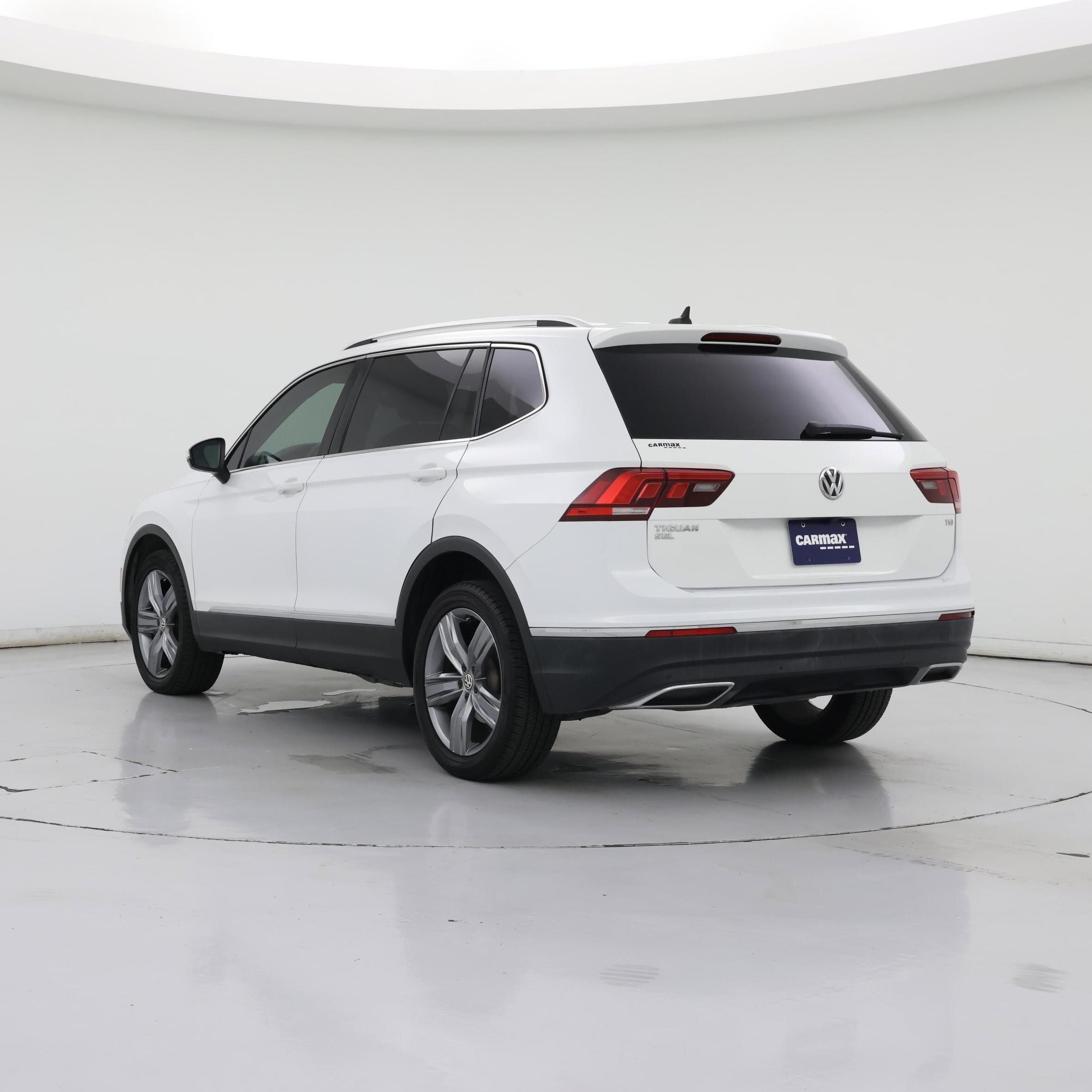 Thumbnail: 2018 Volkswagen Tiguan - 2
