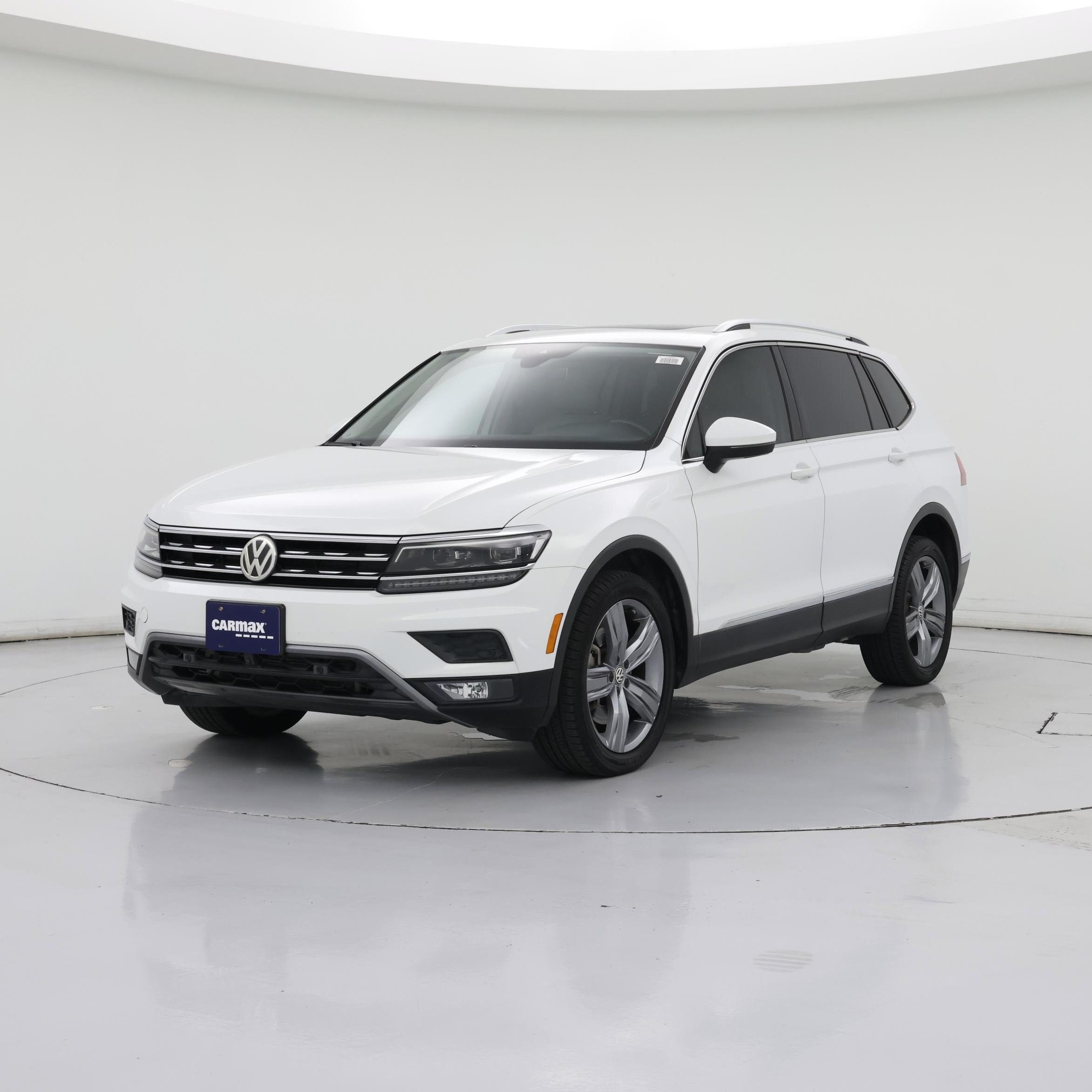 Thumbnail: 2018 Volkswagen Tiguan - 4