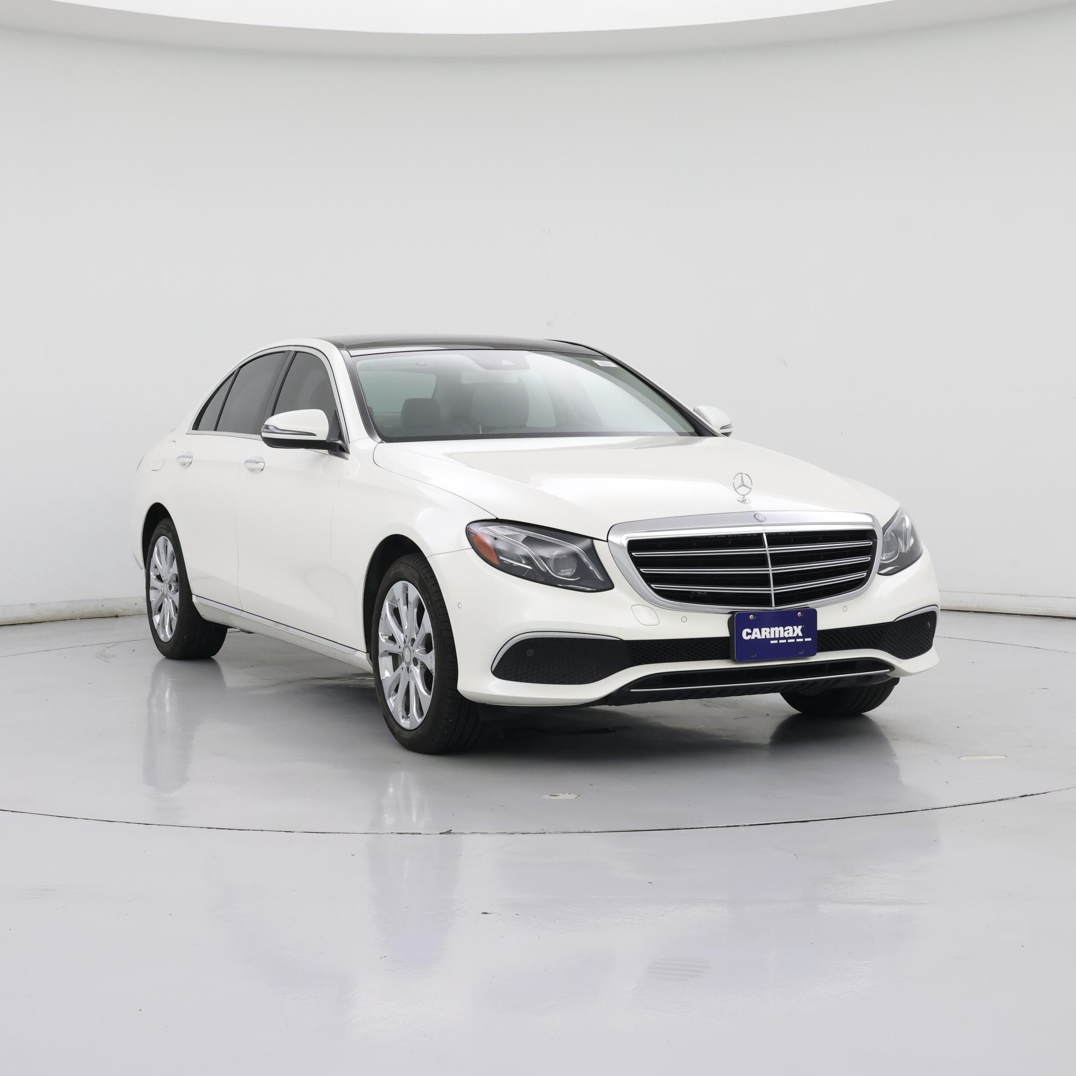 Thumbnail: 2017 Mercedes-Benz E-Class - 1