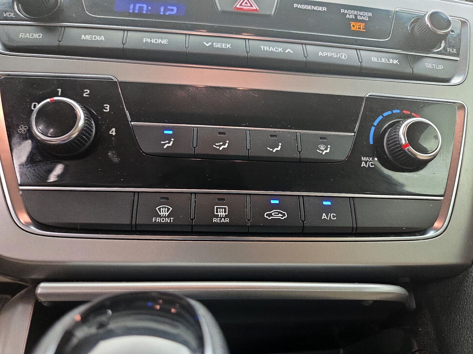 Thumbnail: 2016 Hyundai Sonata - 16