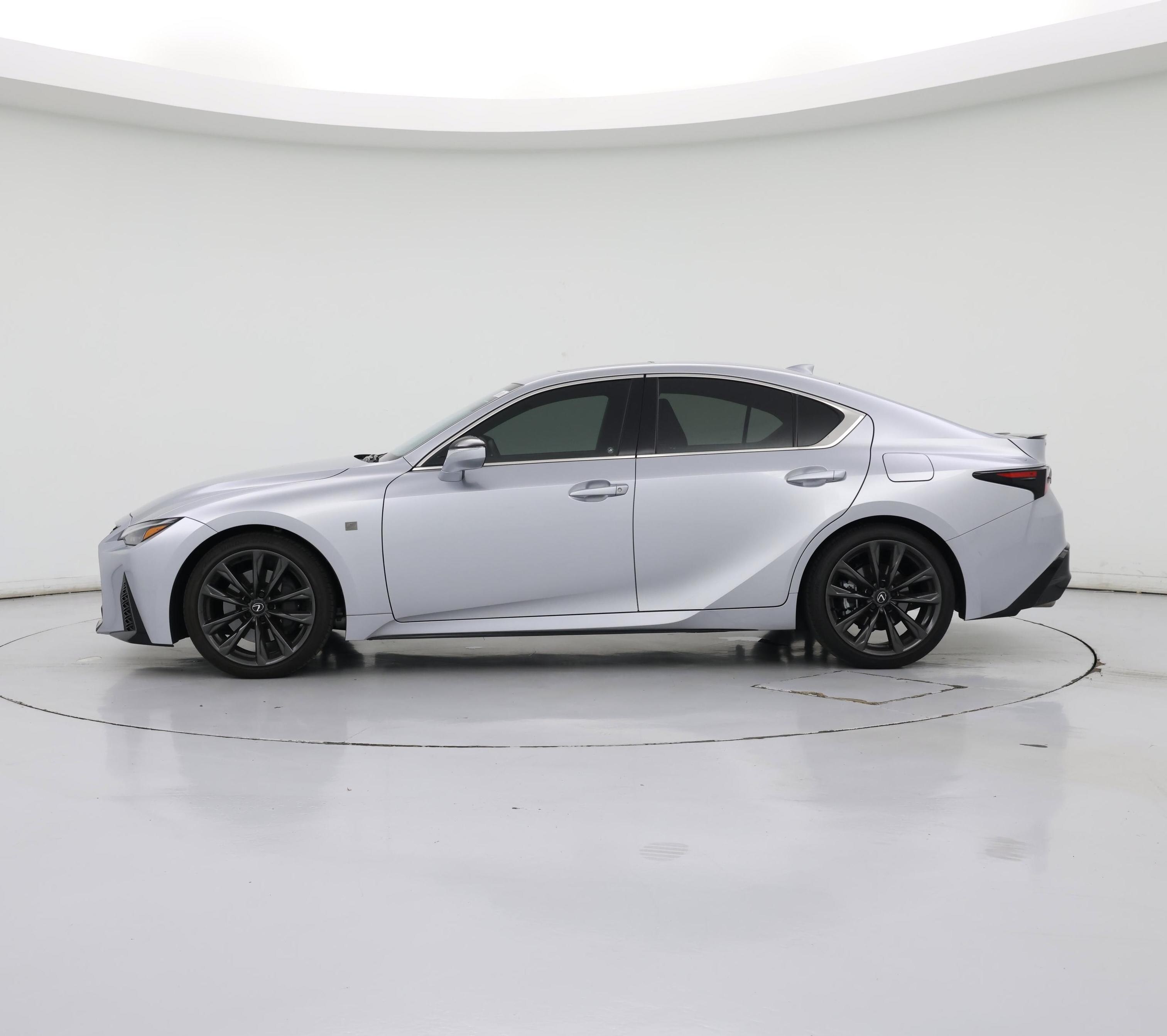 Thumbnail: 2025 Lexus IS - 3