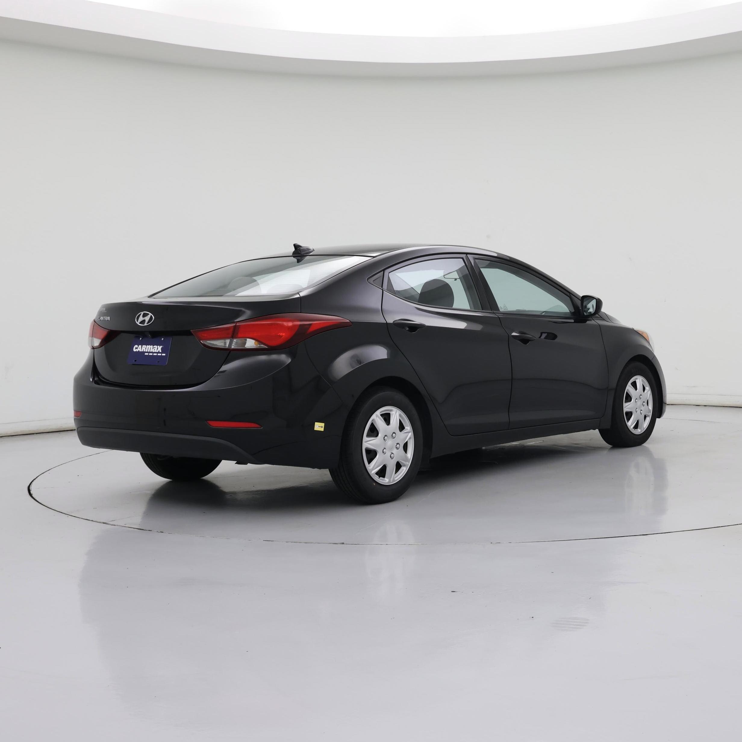 Thumbnail: 2016 Hyundai Elantra - 8