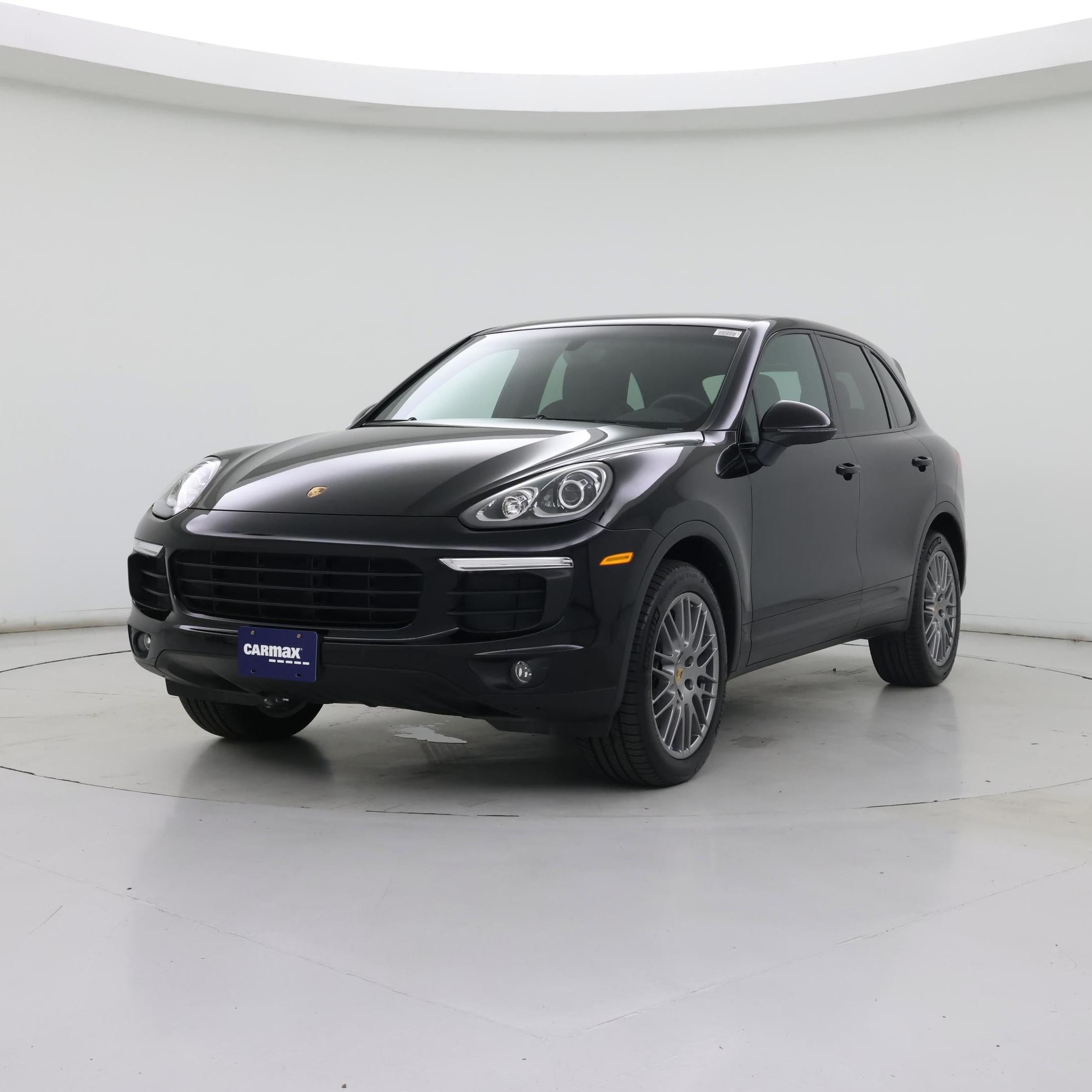 Thumbnail: 2016 Porsche Cayenne - 4