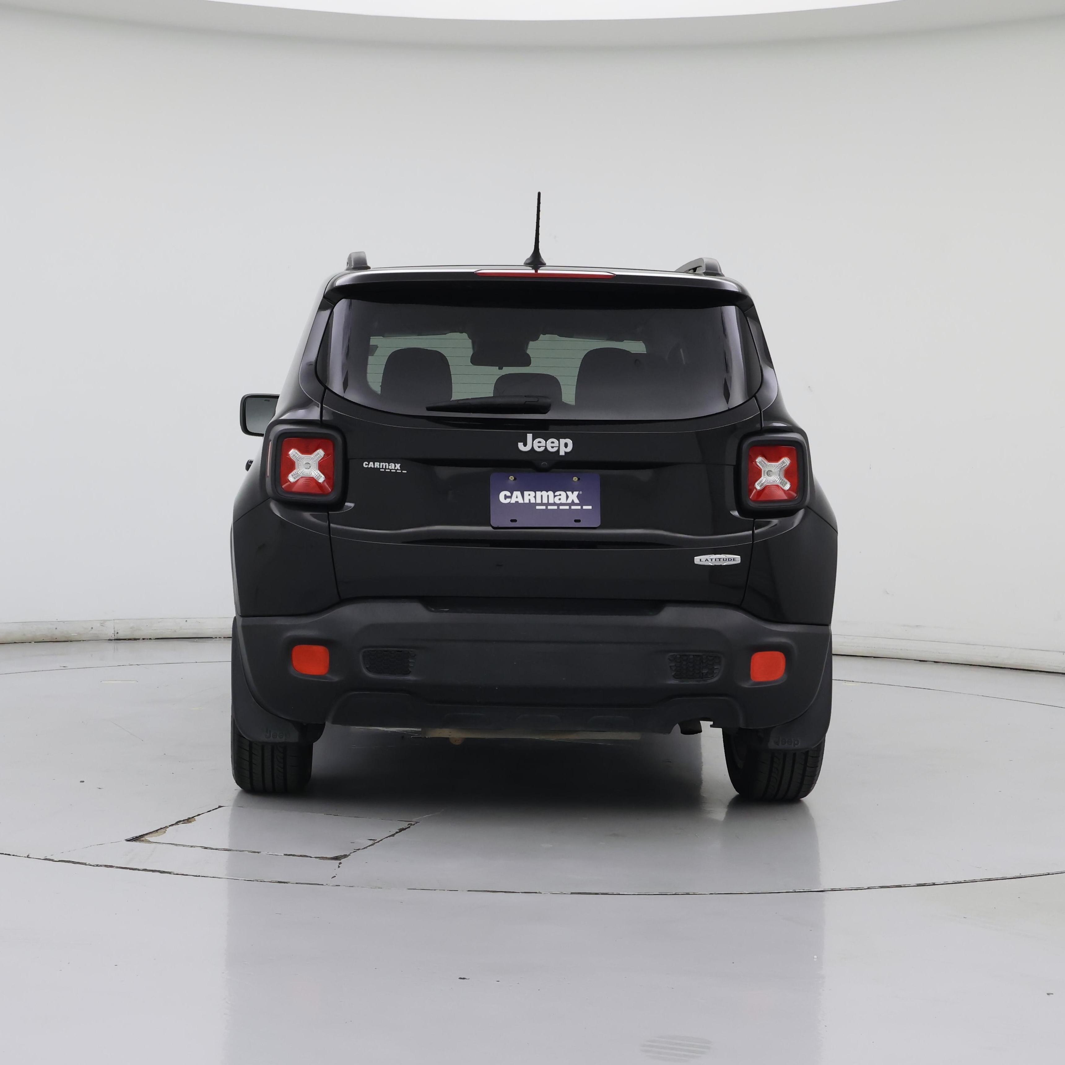 Thumbnail: 2016 Jeep Renegade - 6