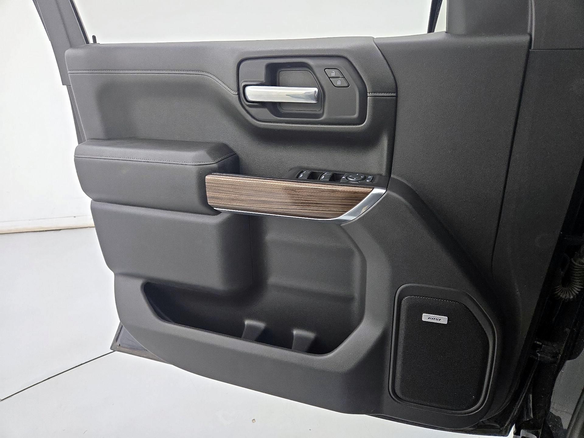 Thumbnail: 2021 Chevrolet Silverado 1500 - 12