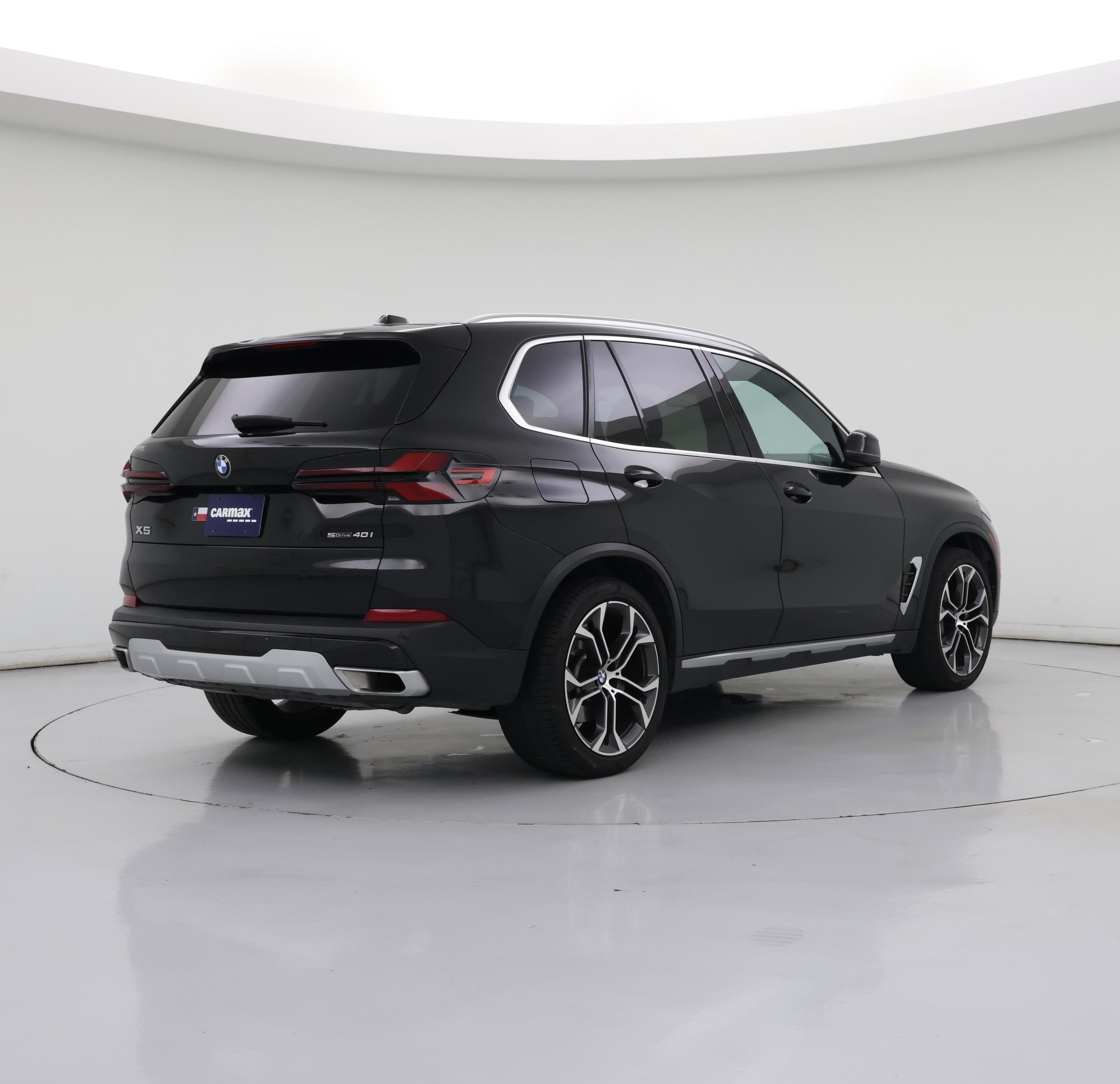Thumbnail: 2024 BMW X5 - 8