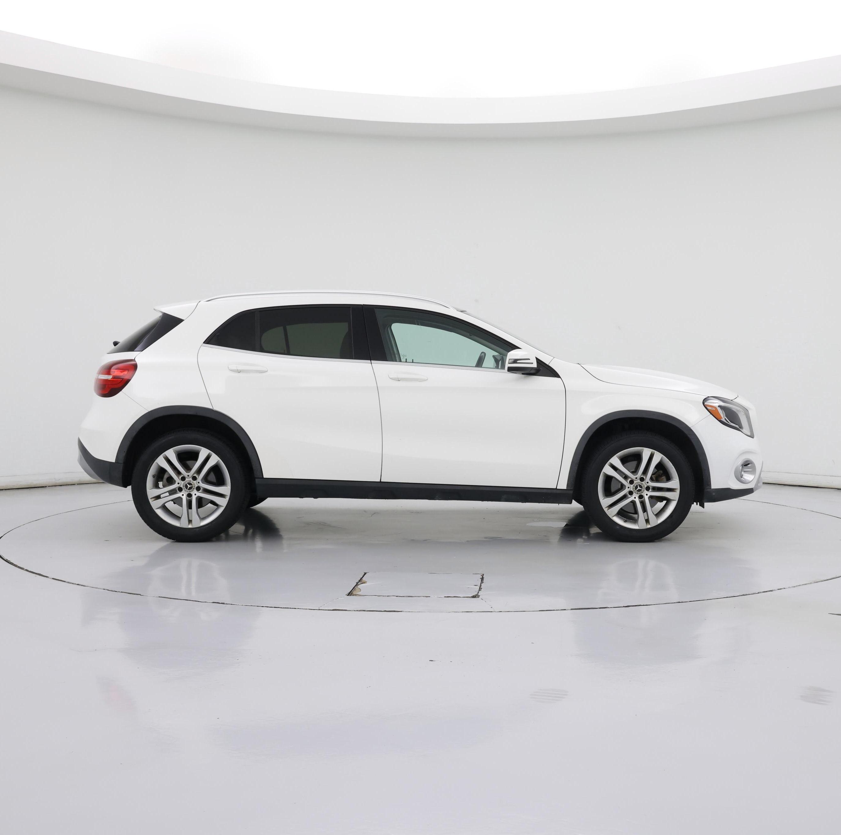 Thumbnail: 2020 Mercedes-Benz GLA - 7